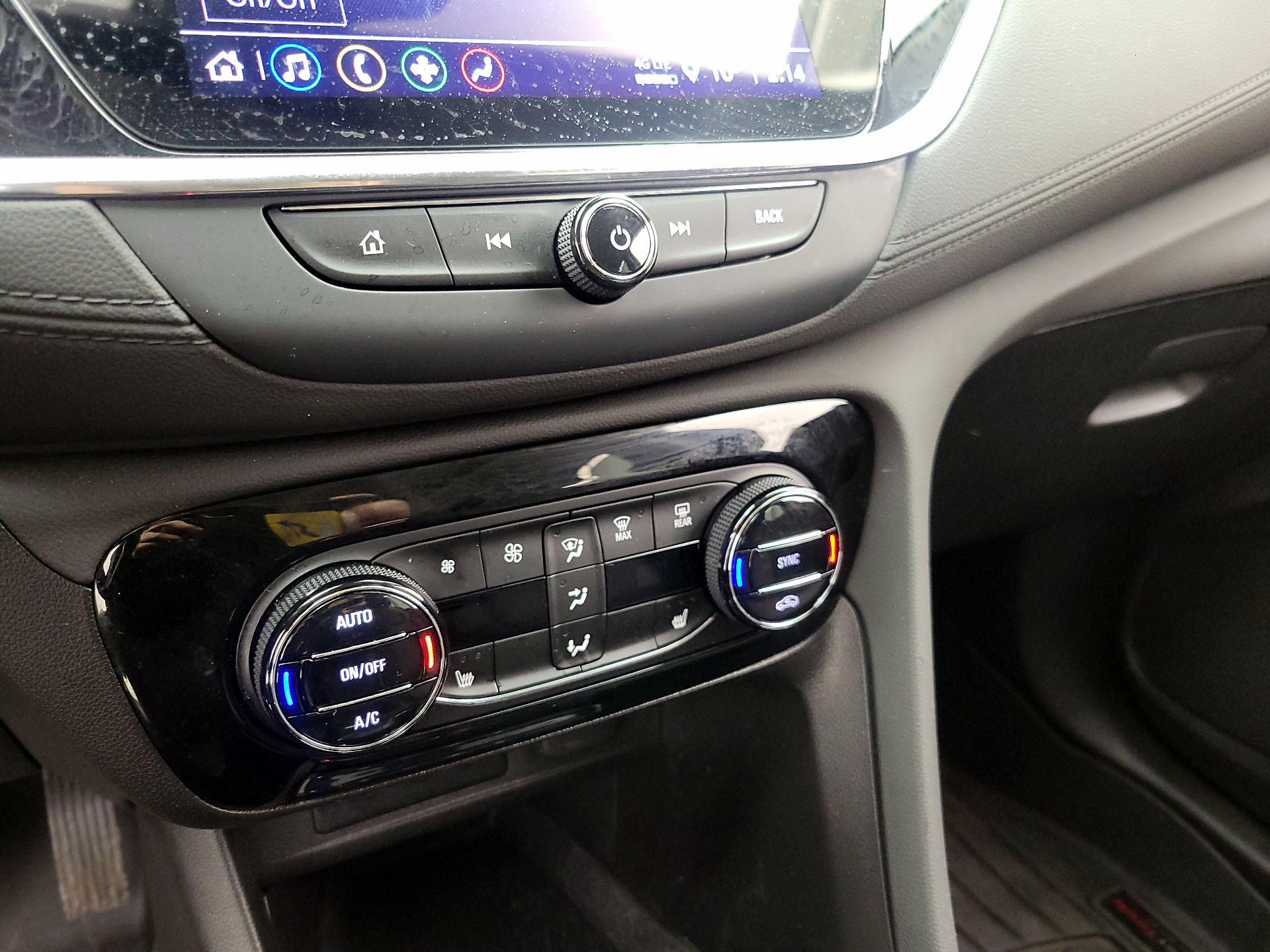 Thumbnail: 2023 Buick Encore GX - 16