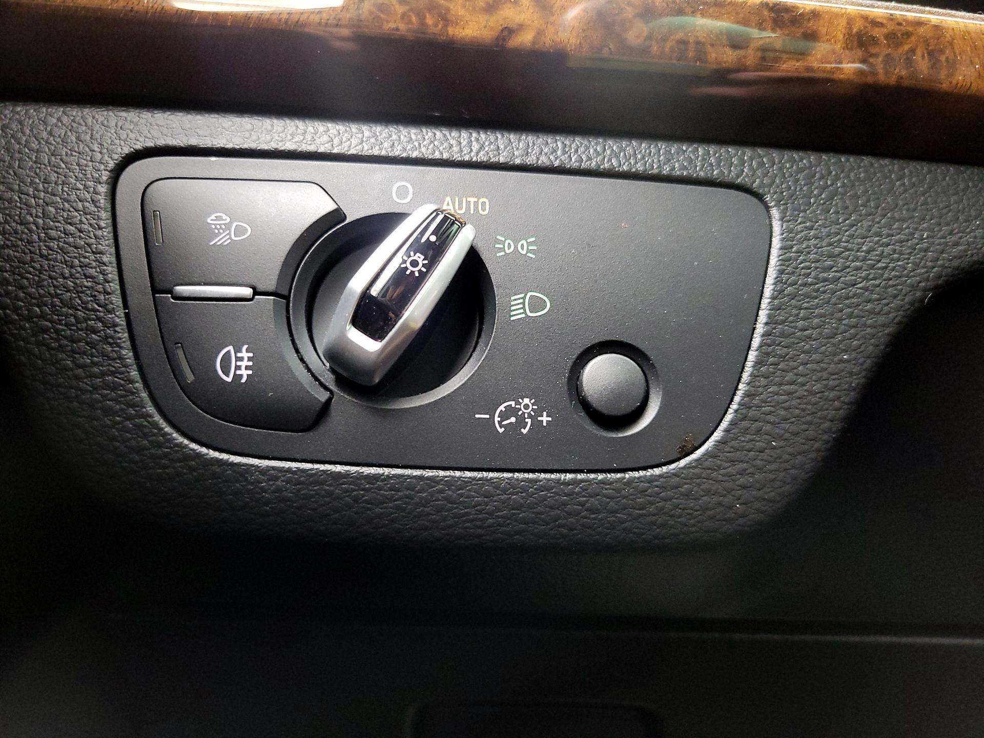 Thumbnail: 2018 Audi Q5 - 13