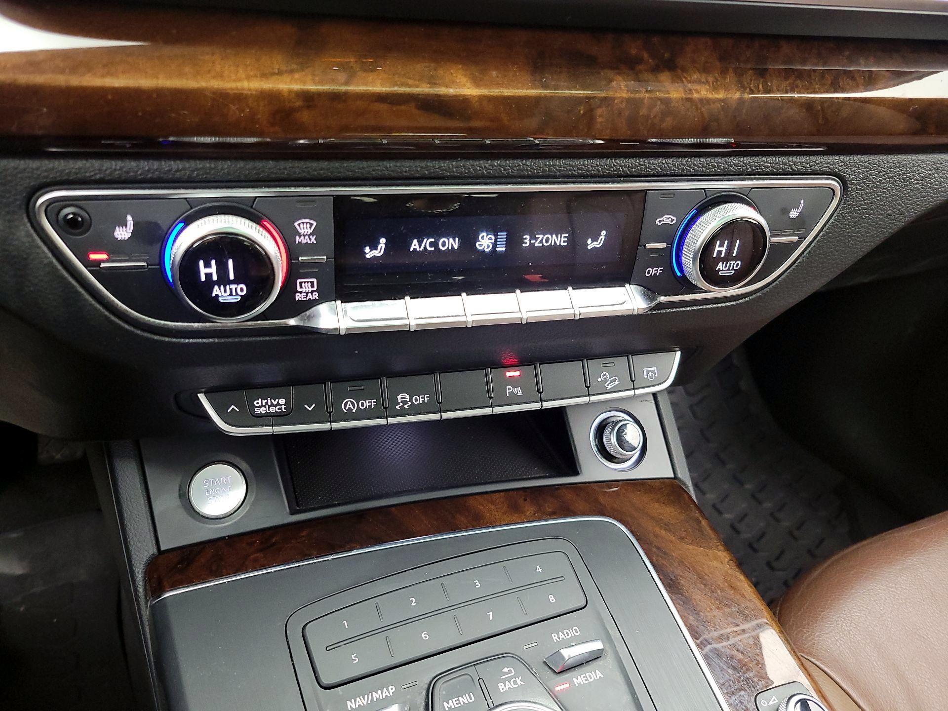 Thumbnail: 2018 Audi Q5 - 16