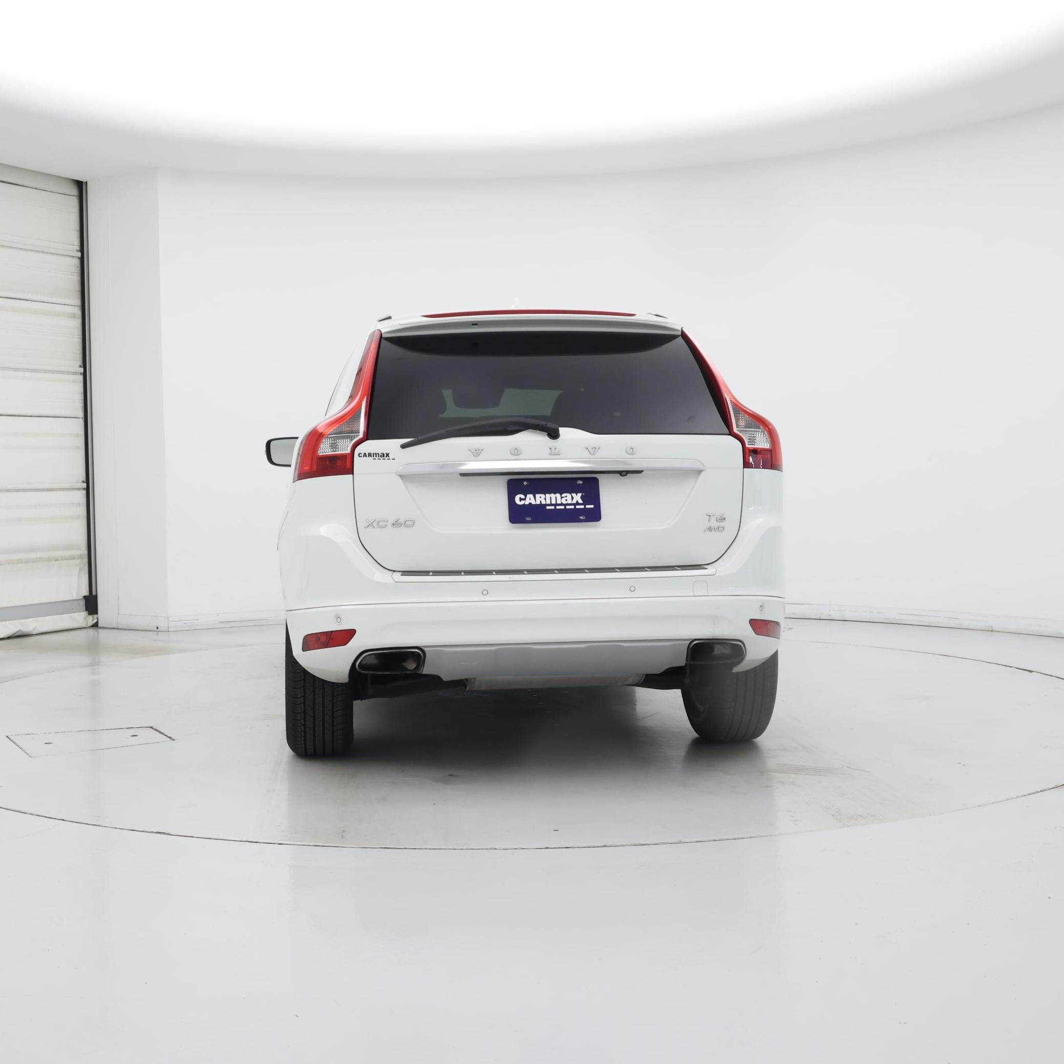 Thumbnail: 2016 Volvo XC60 - 6