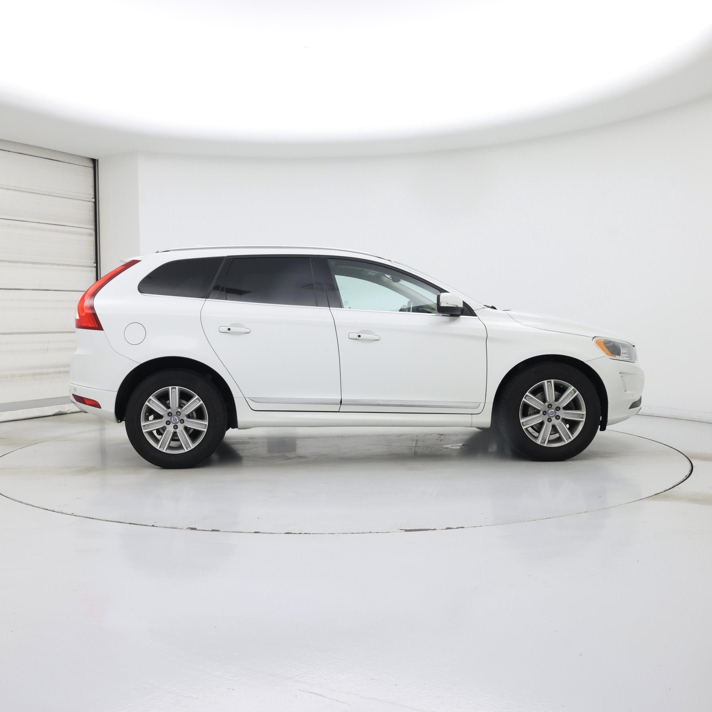 Thumbnail: 2016 Volvo XC60 - 7