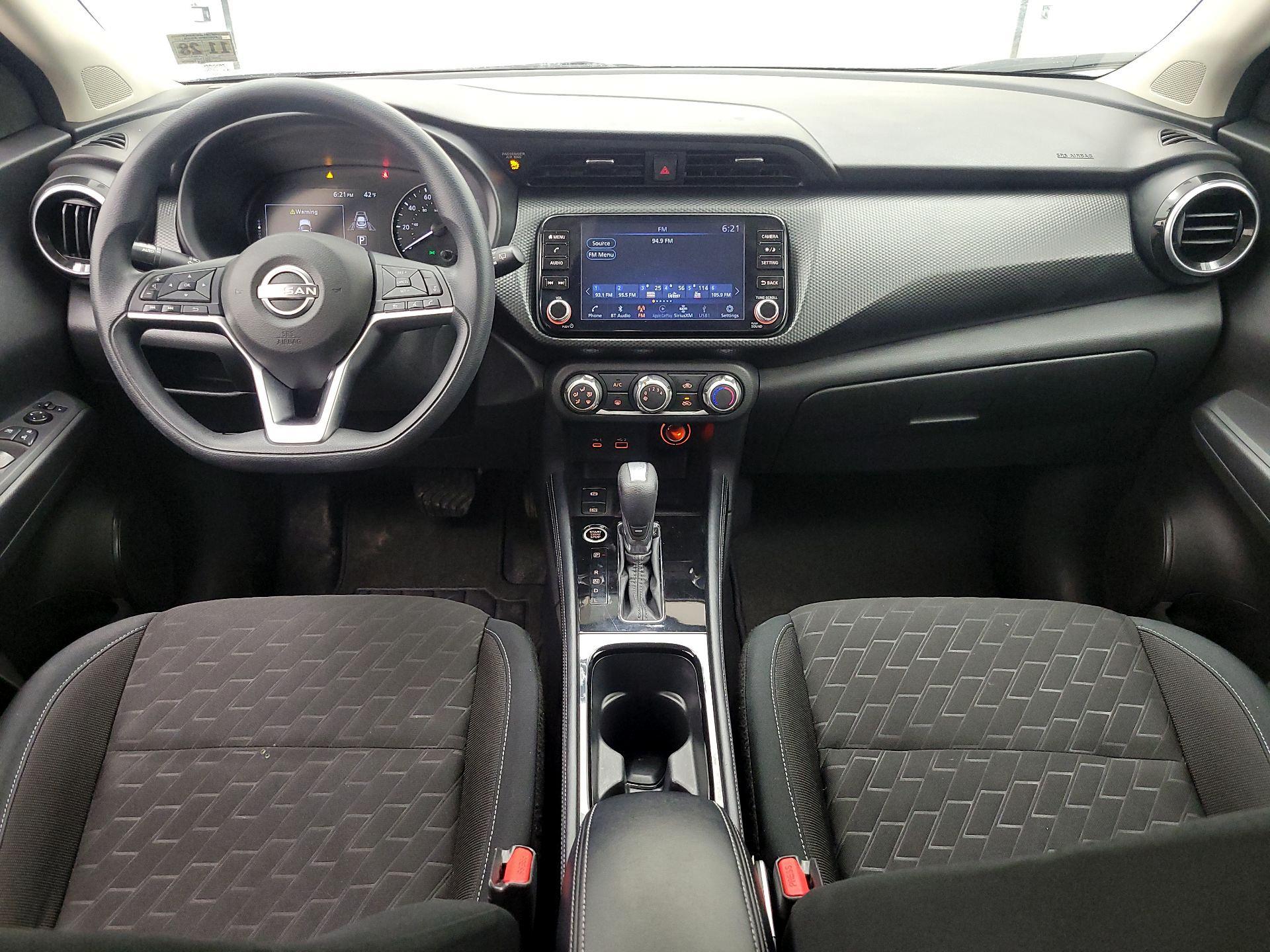 Thumbnail: 2023 Nissan Kicks - 9