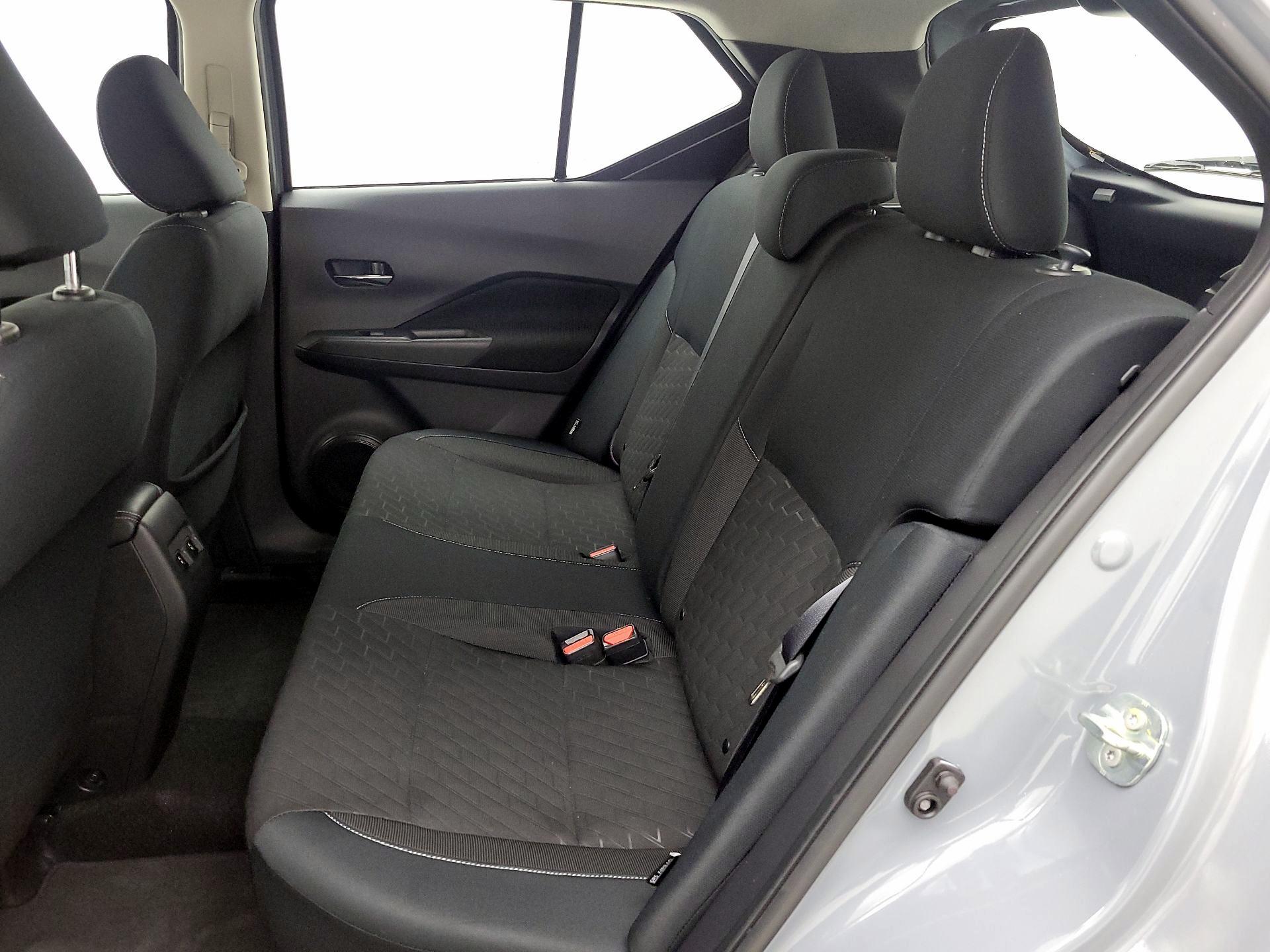 Thumbnail: 2023 Nissan Kicks - 18