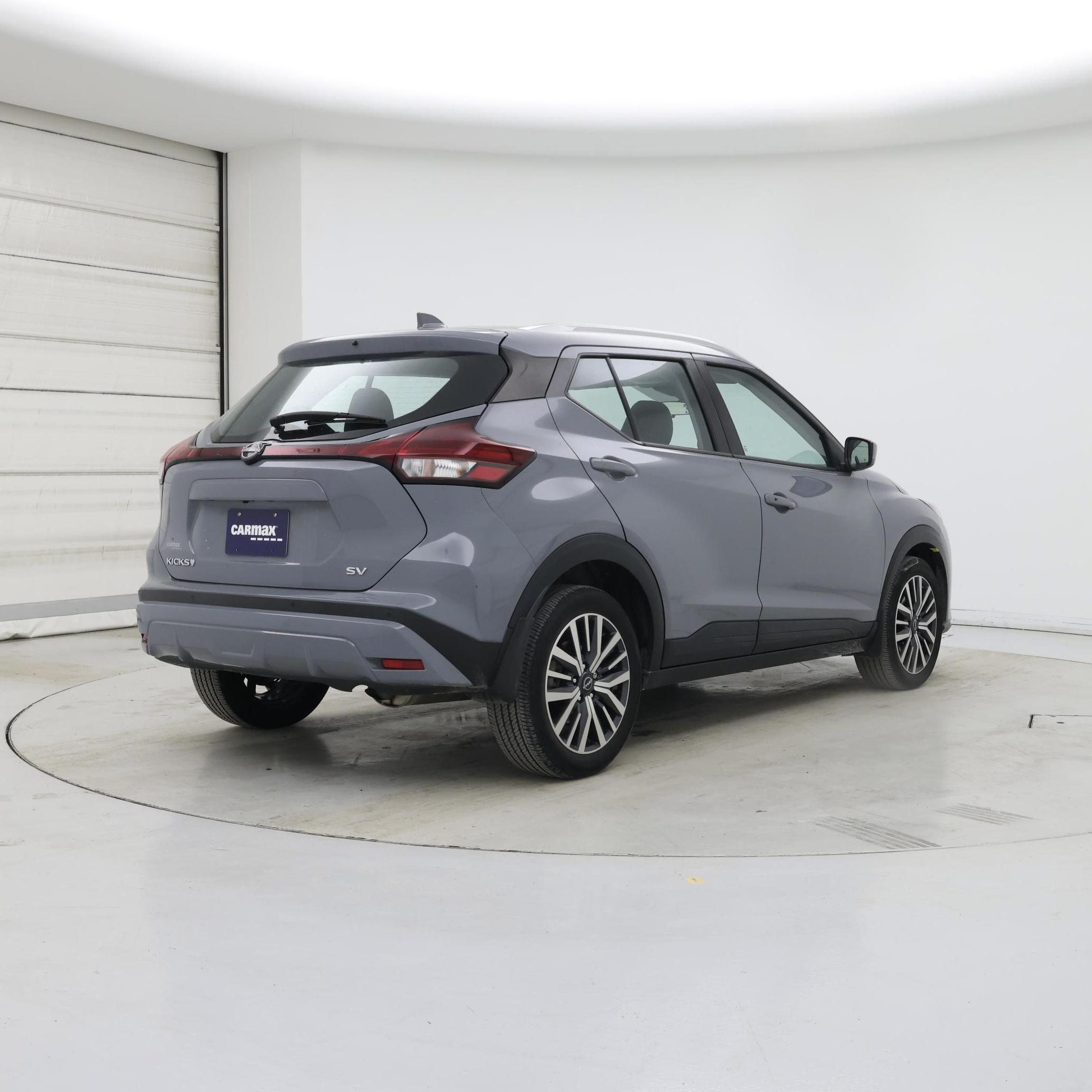 Thumbnail: 2023 Nissan Kicks - 8