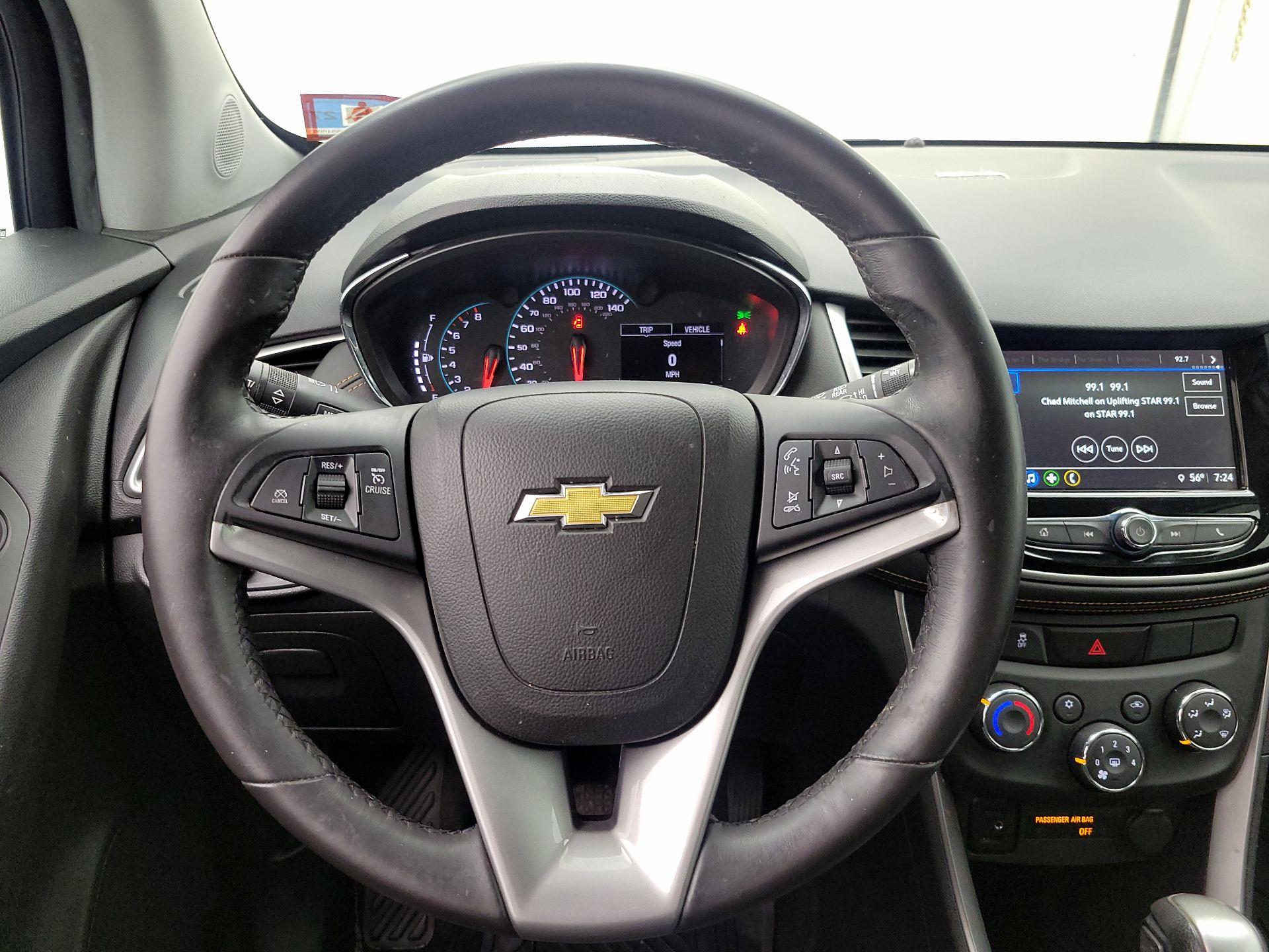 Thumbnail: 2018 Chevrolet Trax - 10