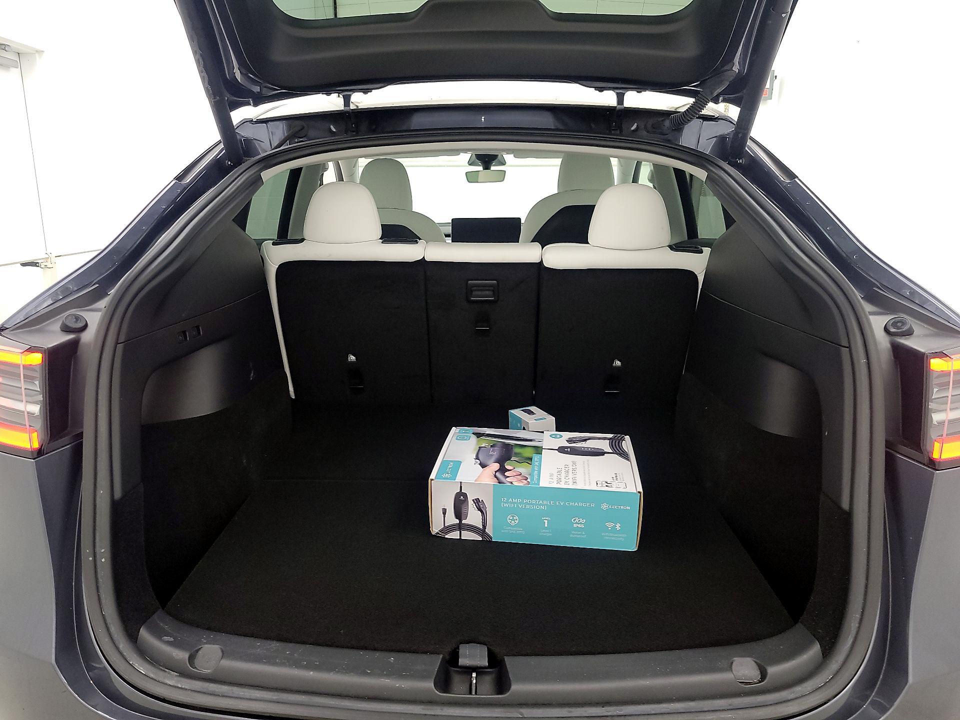 Thumbnail: 2023 Tesla Model Y - 19