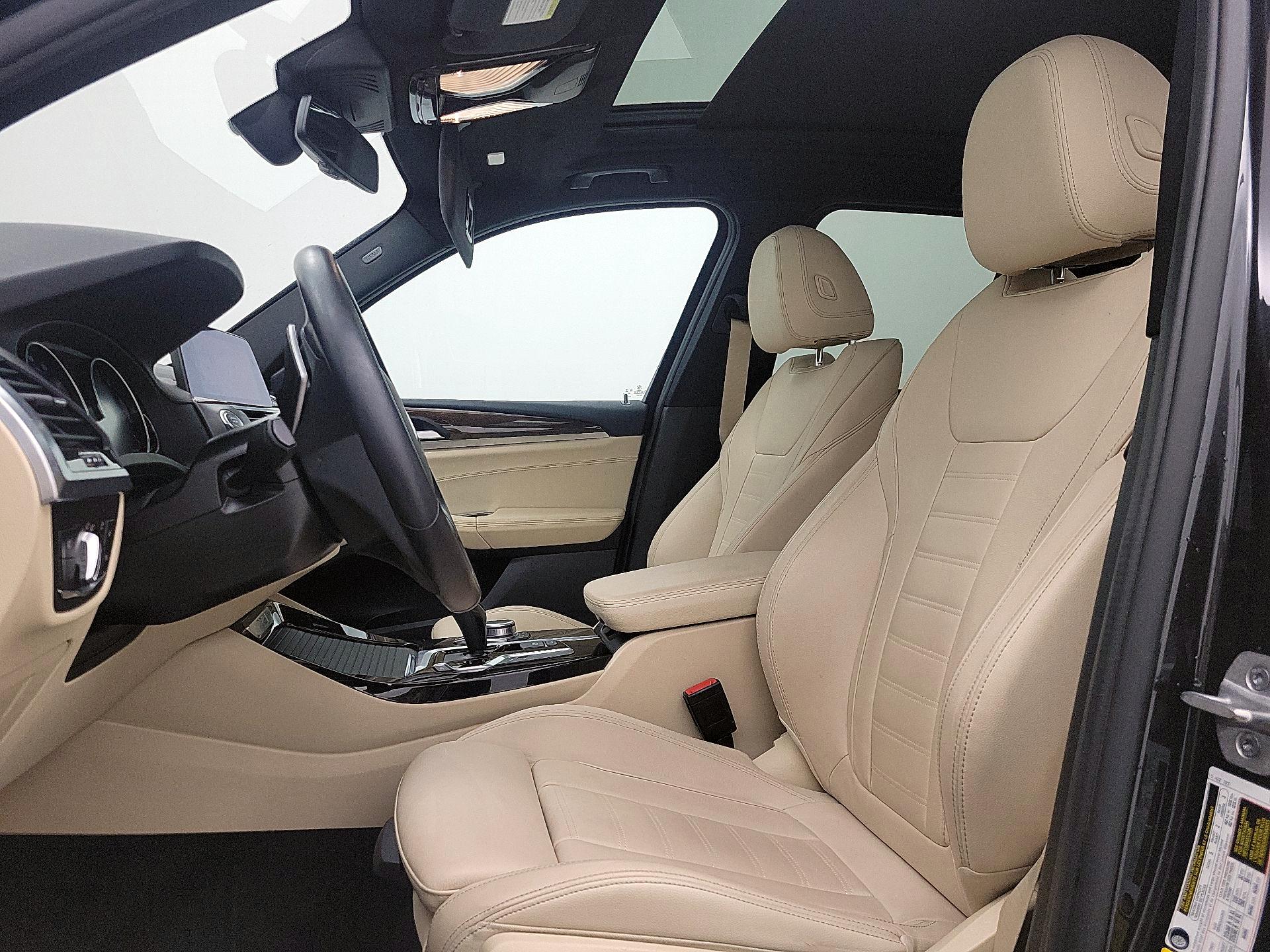 Thumbnail: 2021 BMW X3 - 11