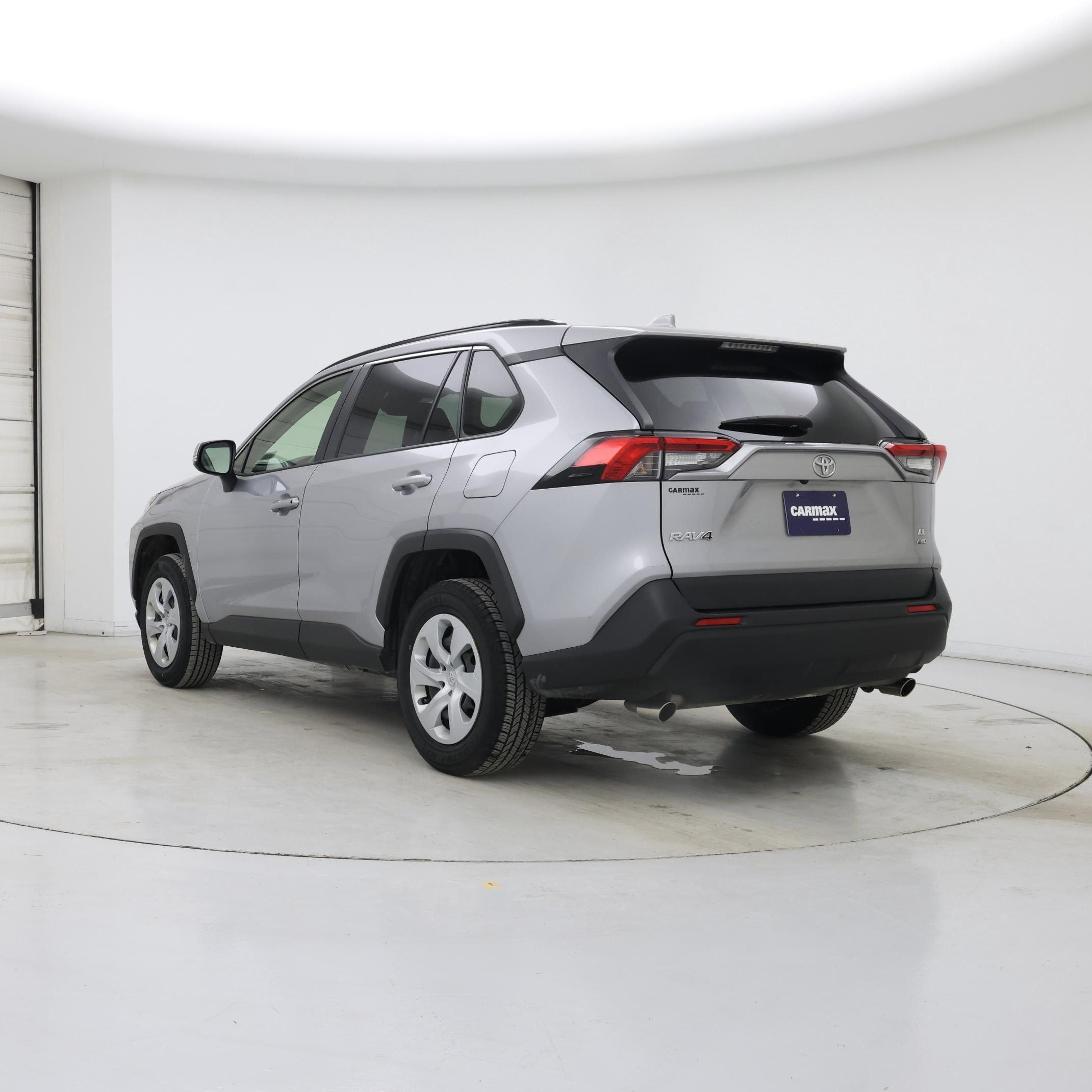 Thumbnail: 2019 Toyota RAV4 - 2