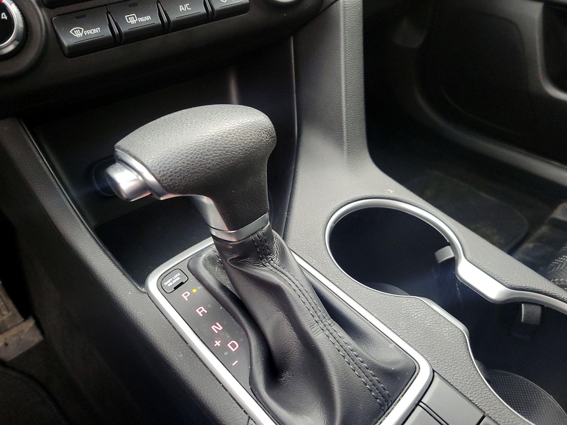 Thumbnail: 2021 Kia Sportage - 17