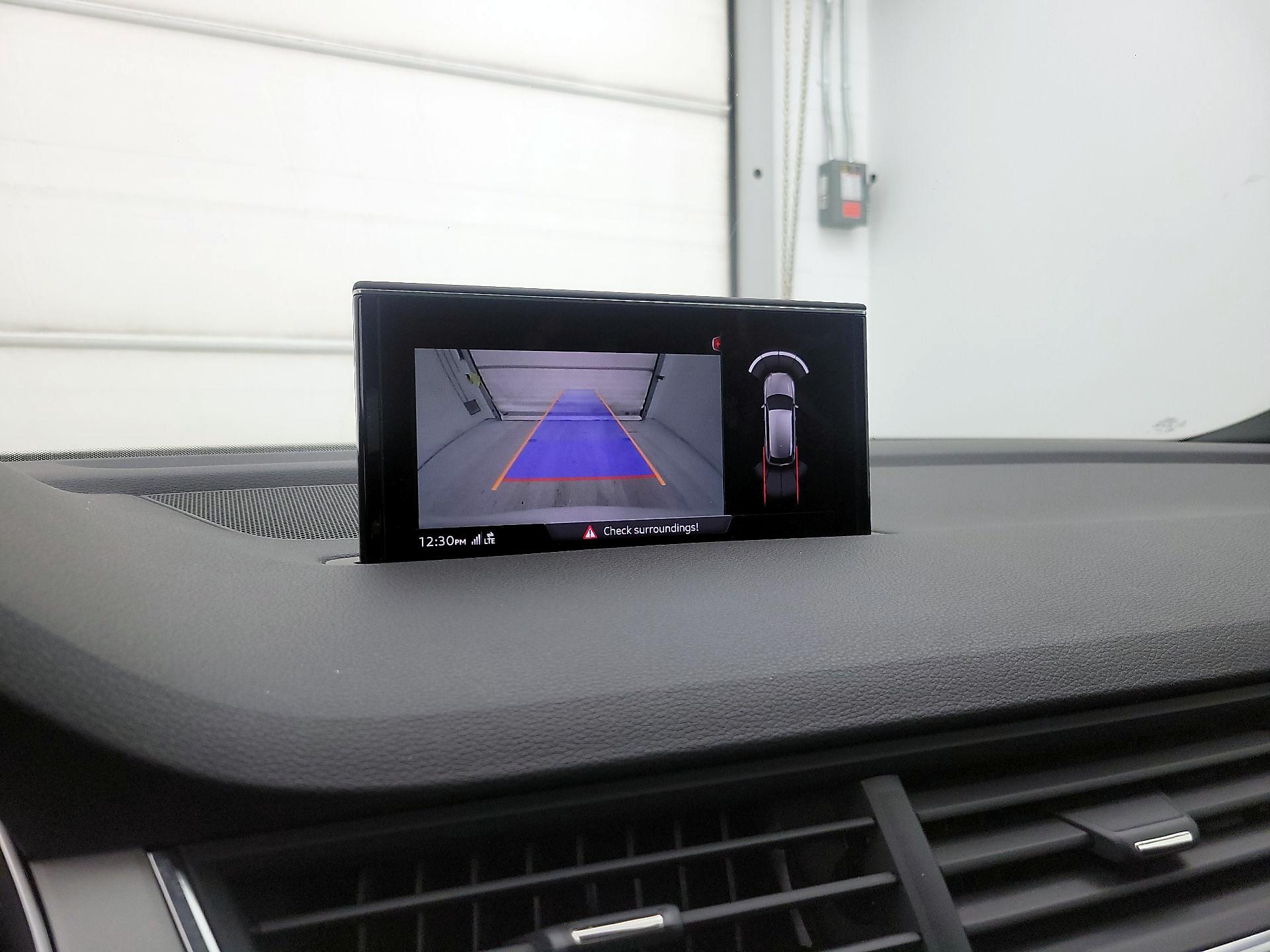 Thumbnail: 2019 Audi Q7 - 13