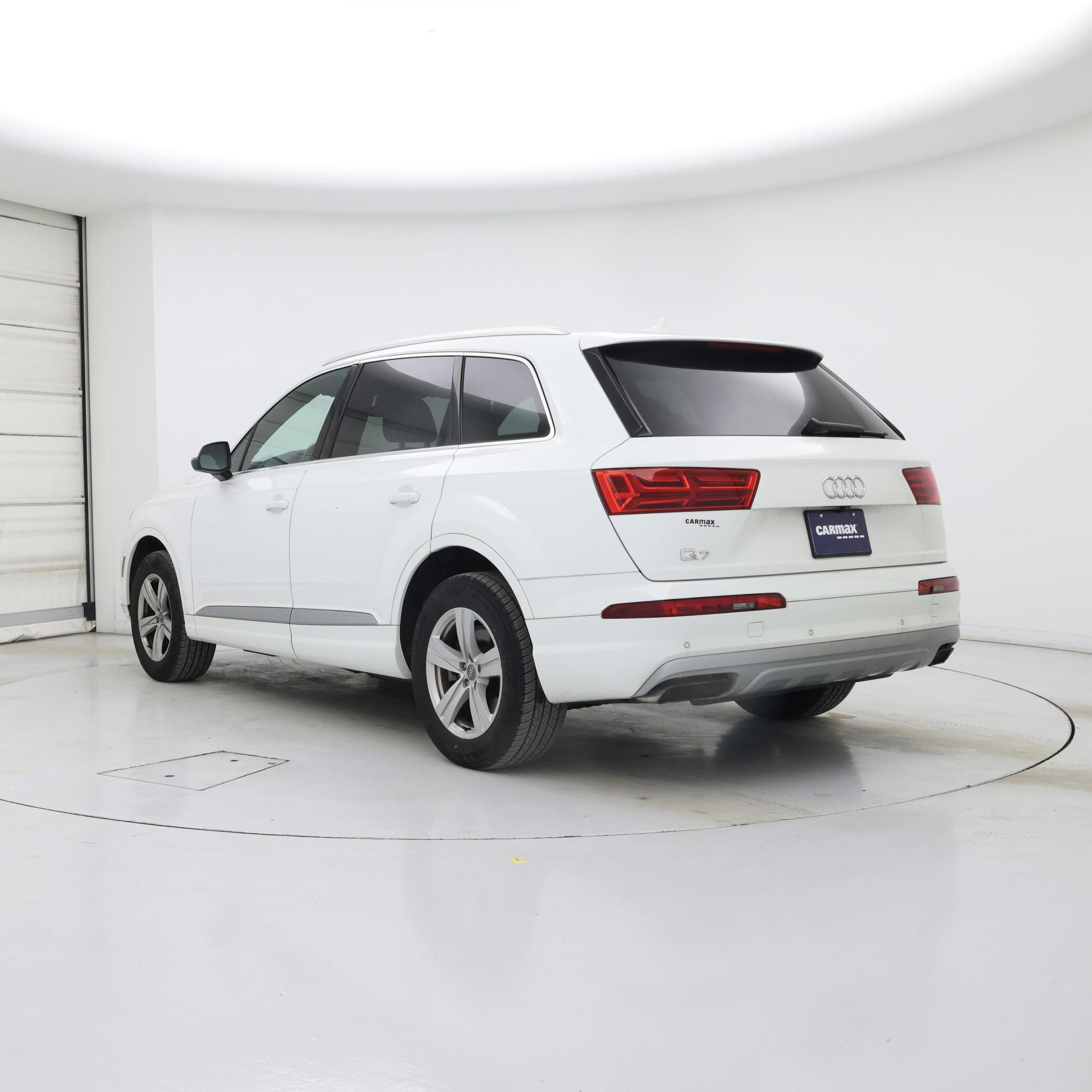 Thumbnail: 2019 Audi Q7 - 2