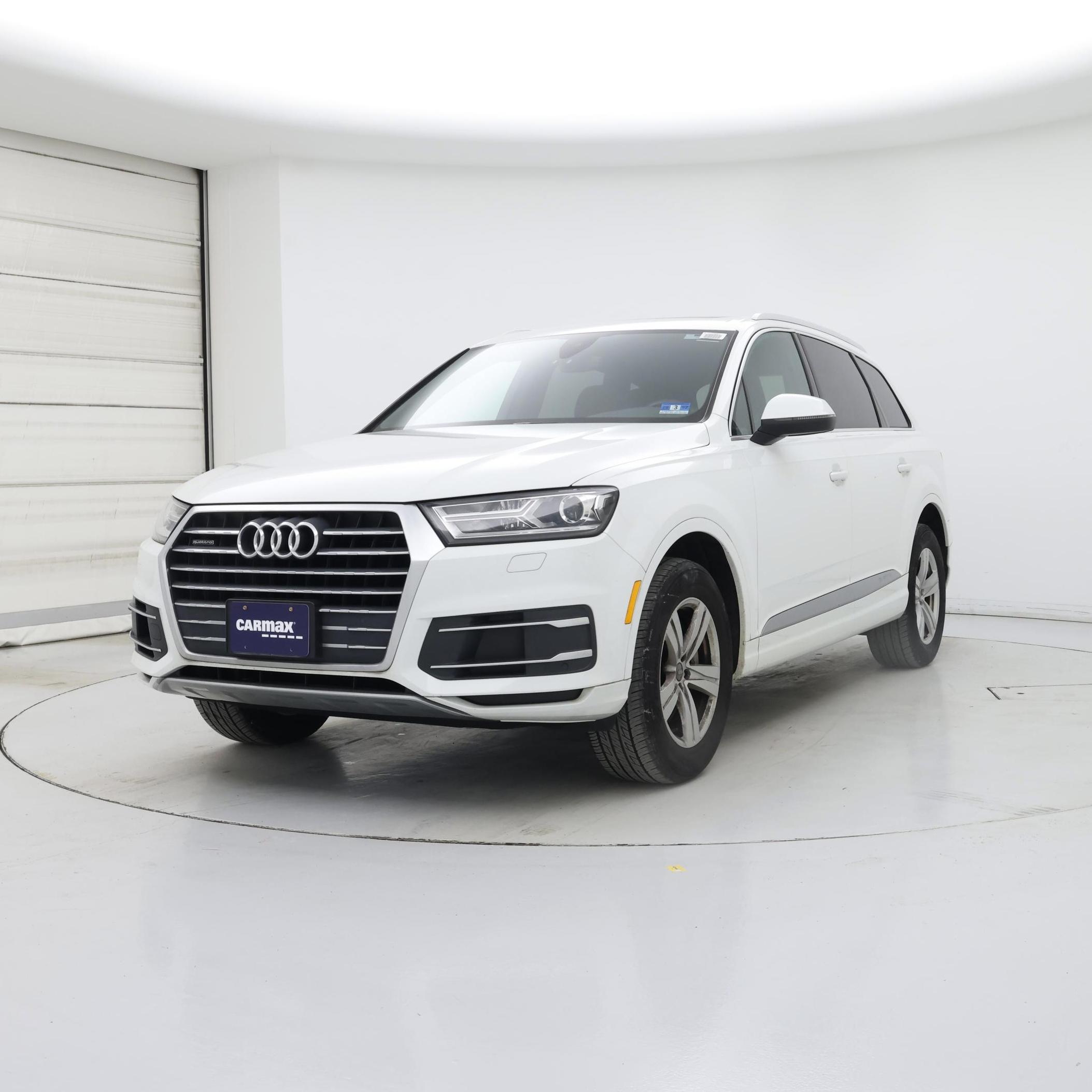 Thumbnail: 2019 Audi Q7 - 4