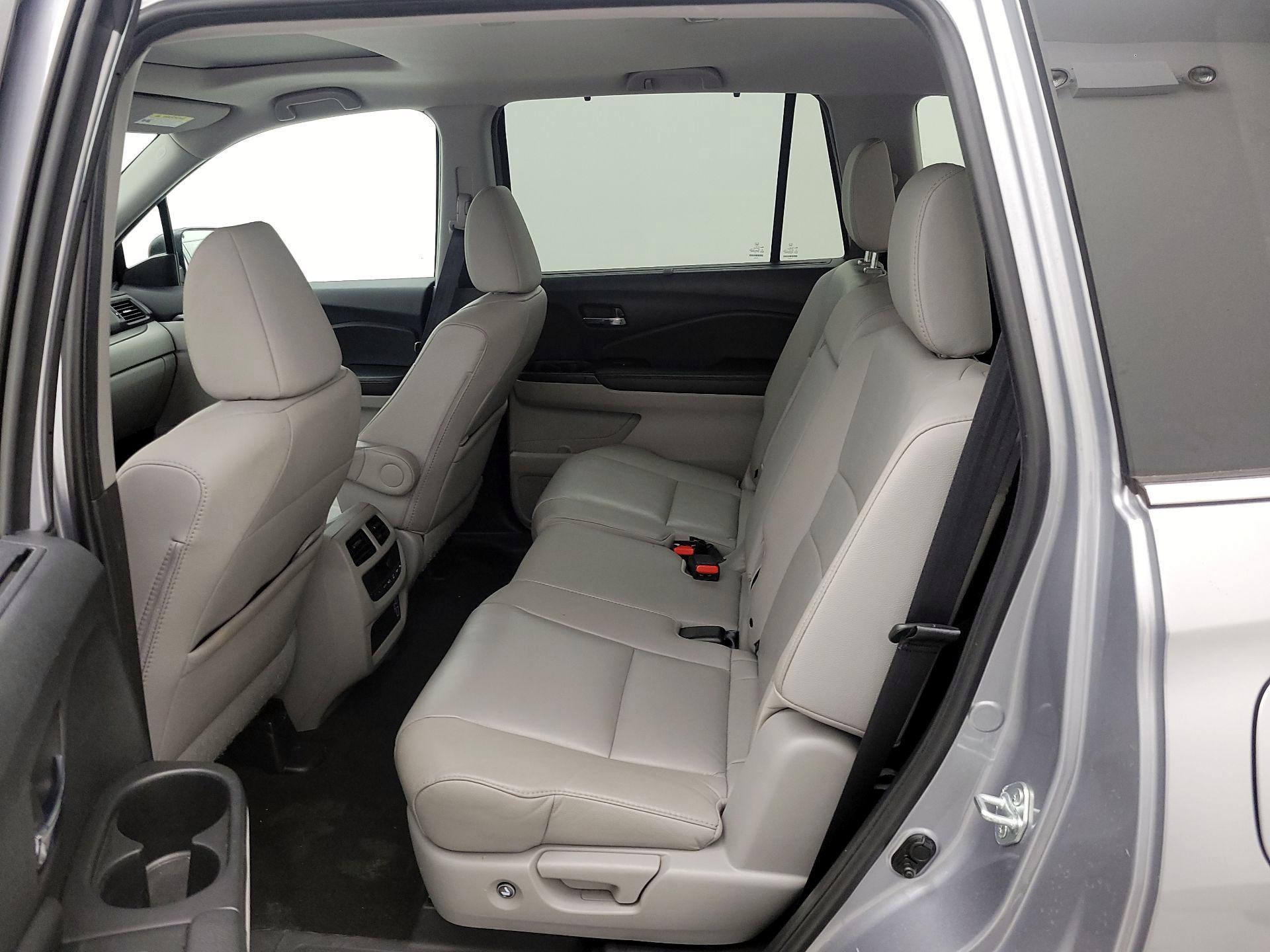 Thumbnail: 2022 Honda Pilot - 20