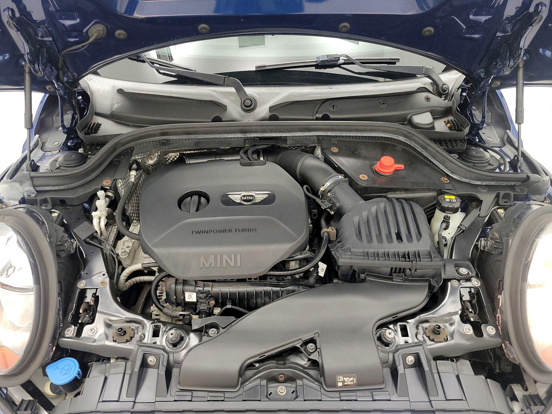 Thumbnail: 2017 MINI Cooper Hardtop - 20