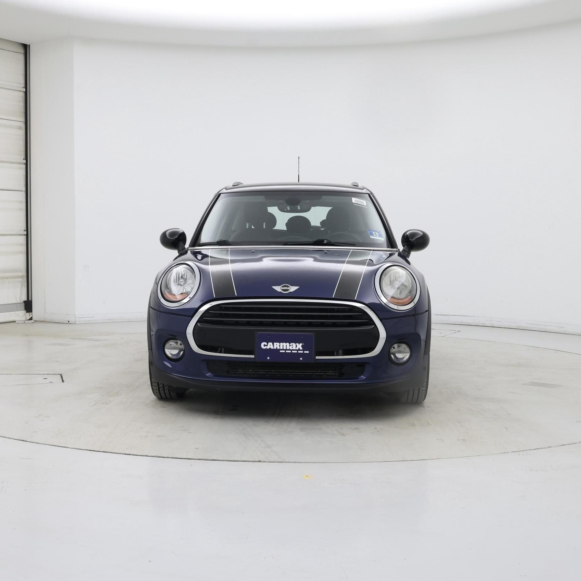 Thumbnail: 2017 MINI Cooper Hardtop - 5