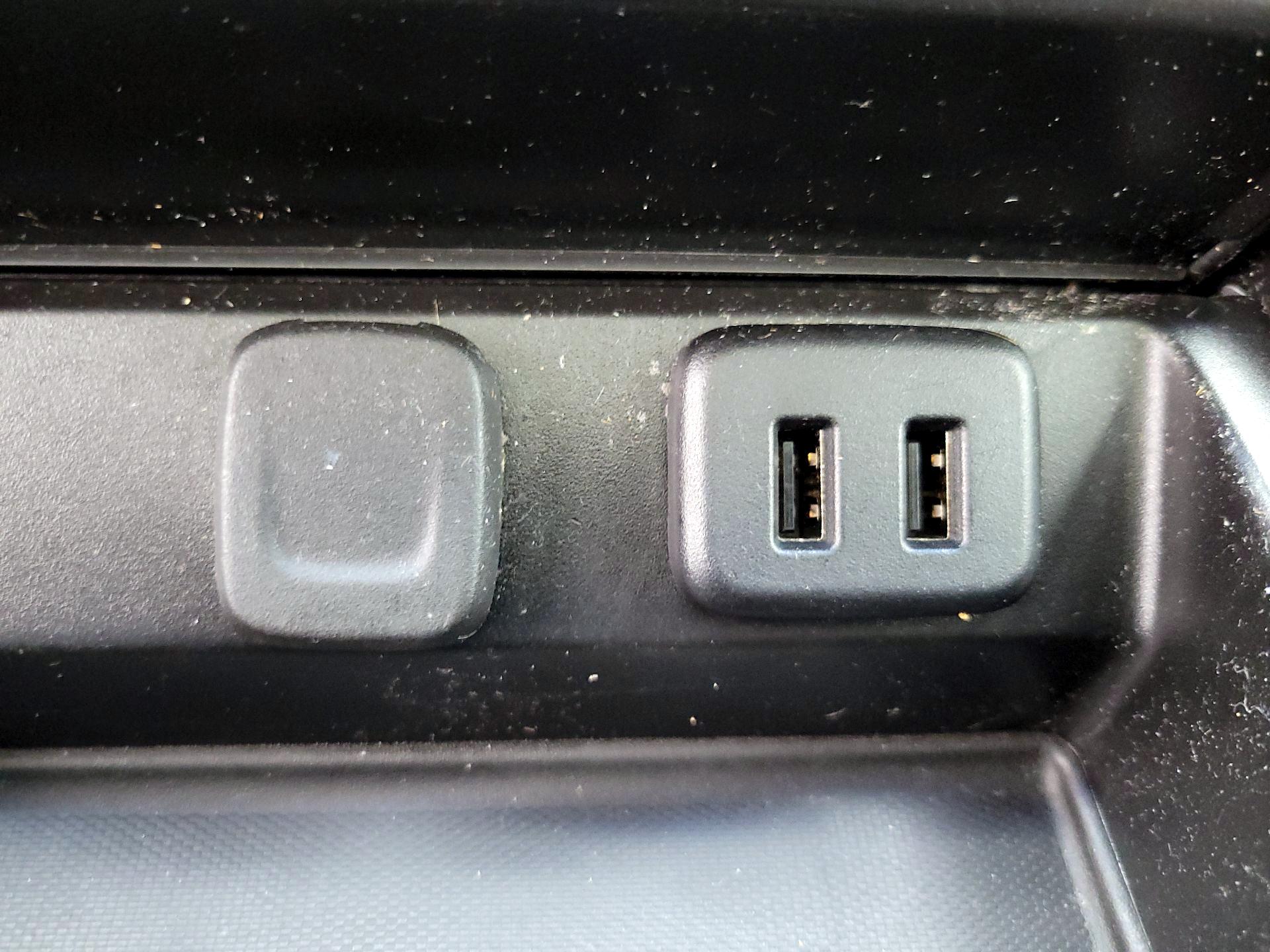 Thumbnail: 2019 Chevrolet Tahoe - 19