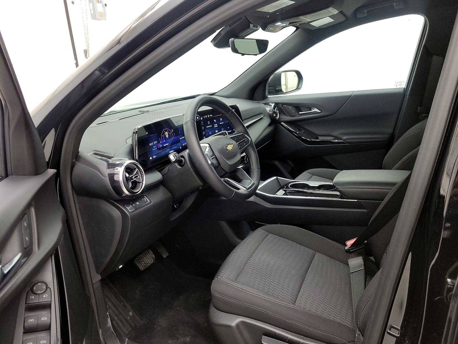 Thumbnail: 2025 Chevrolet Equinox - 11