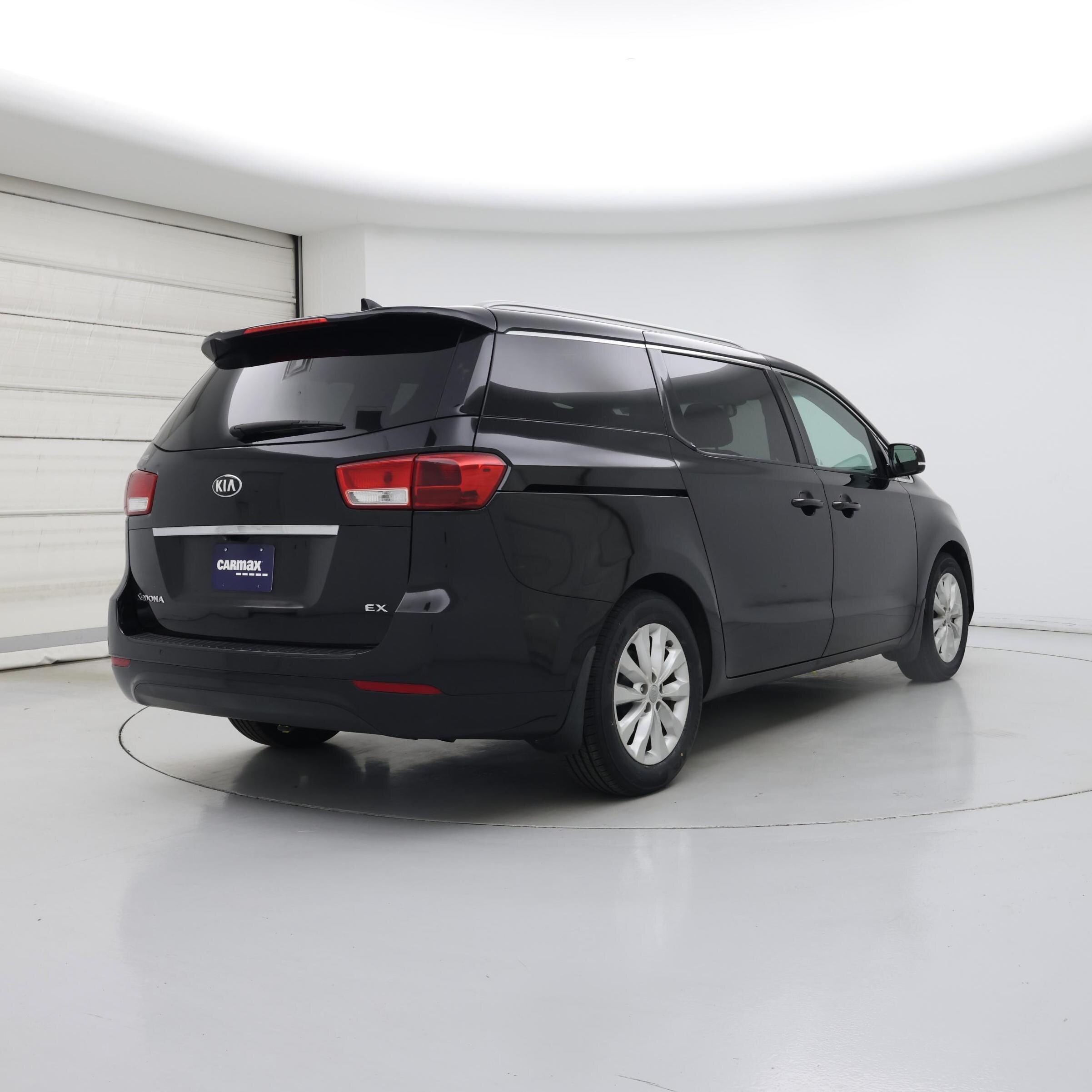 Thumbnail: 2016 Kia Sedona - 8
