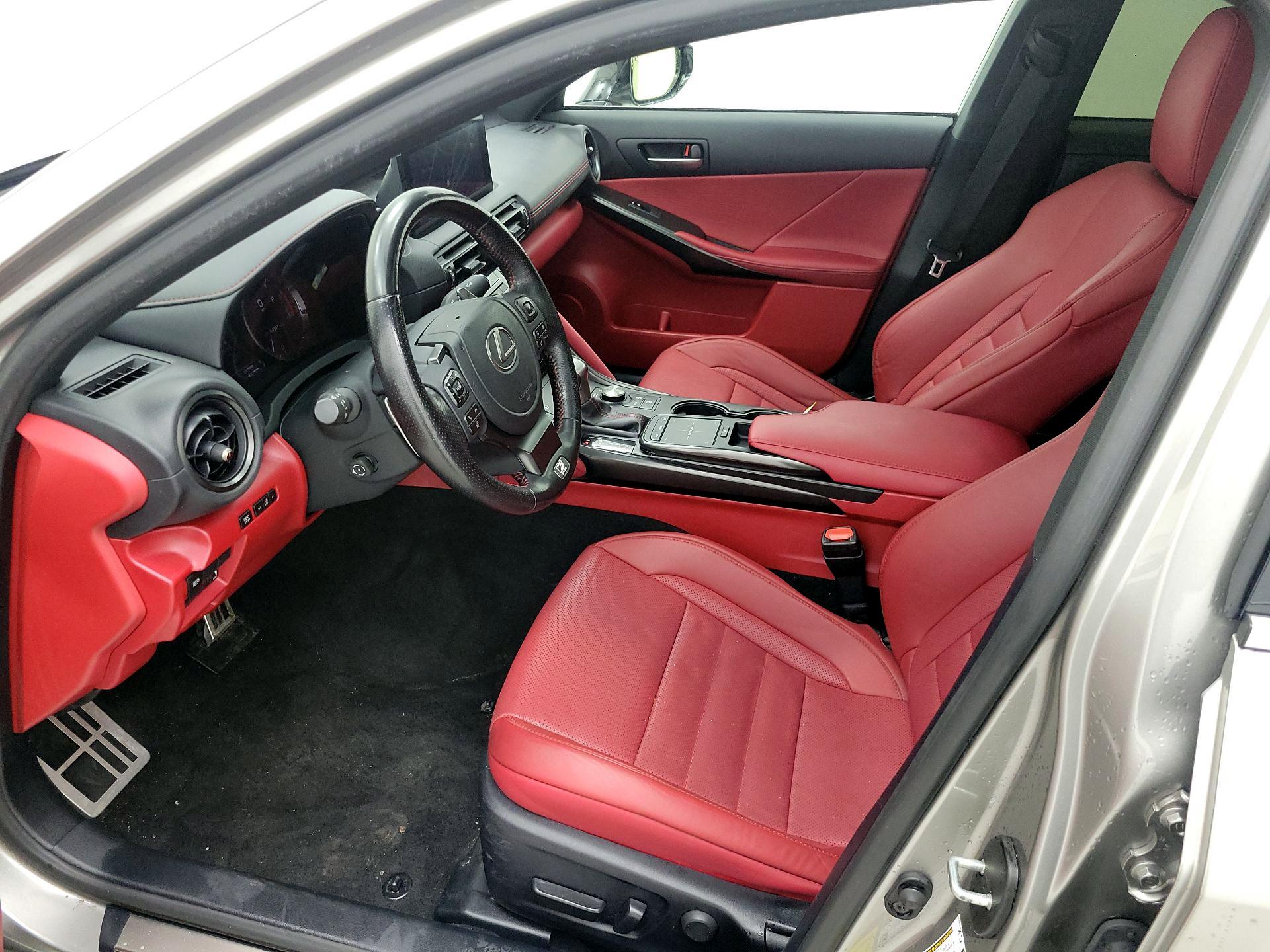 Thumbnail: 2023 Lexus IS - 11