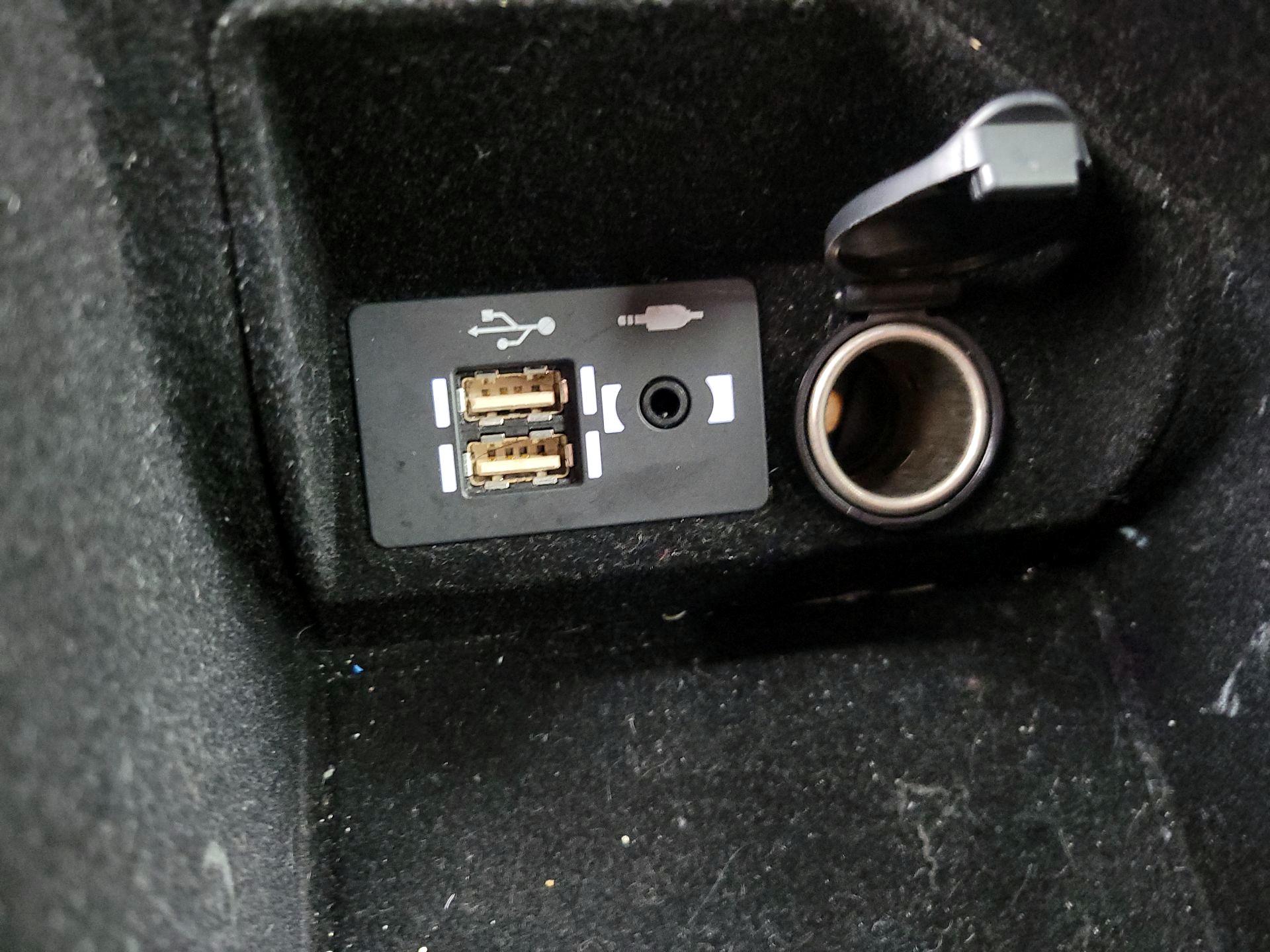 Thumbnail: 2023 Lexus IS - 19