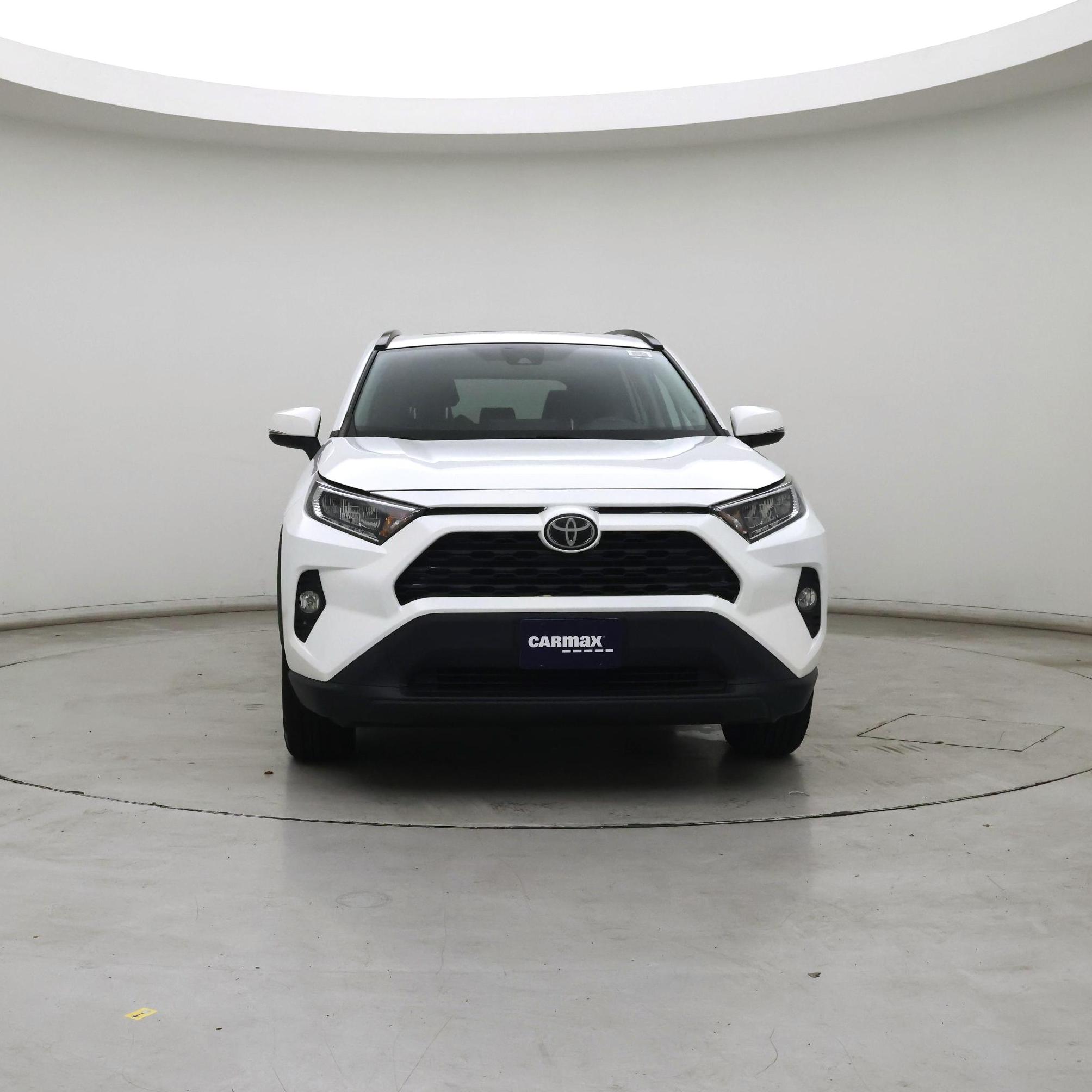 Thumbnail: 2019 Toyota RAV4 - 5