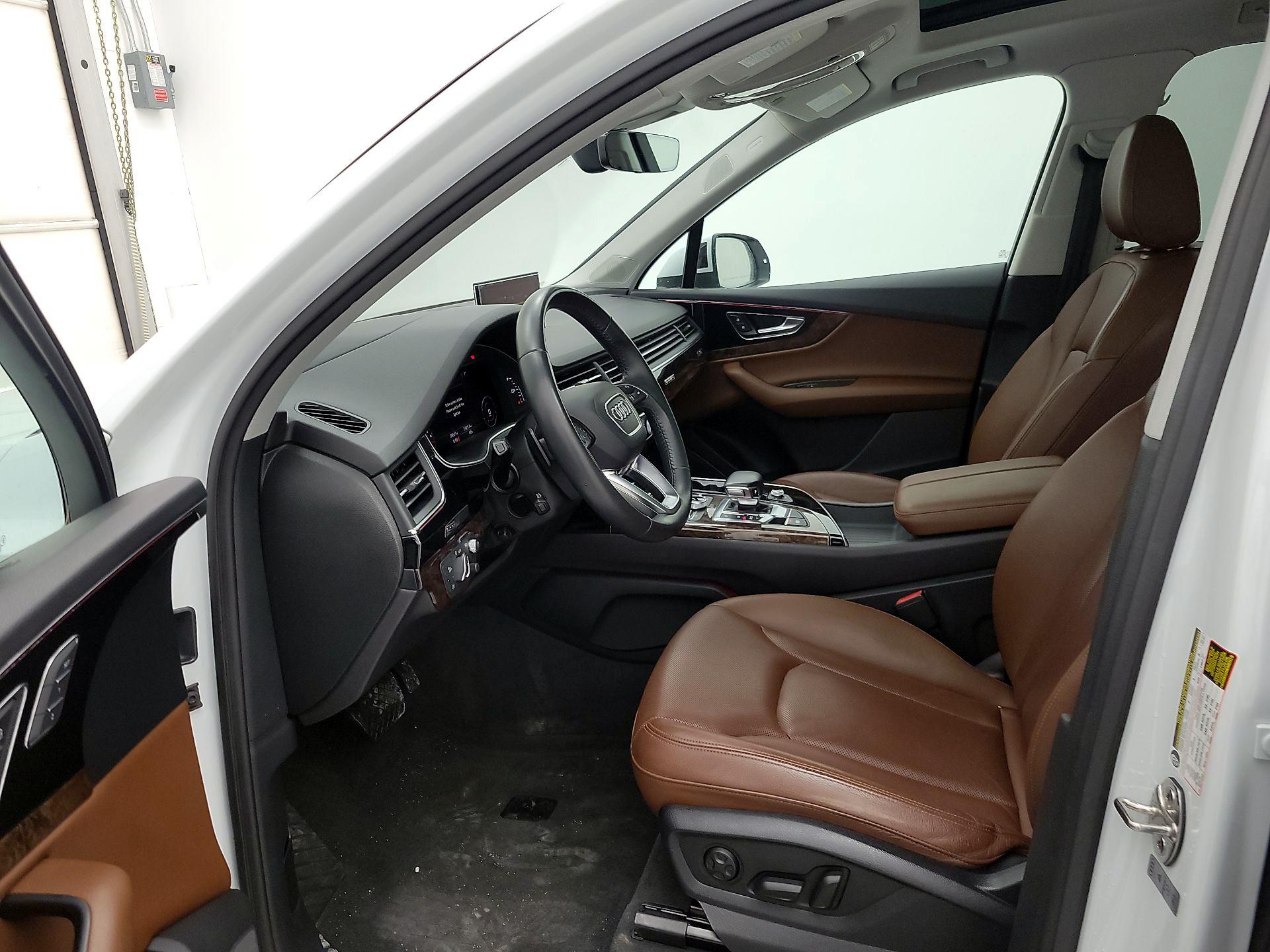 Thumbnail: 2018 Audi Q7 - 11