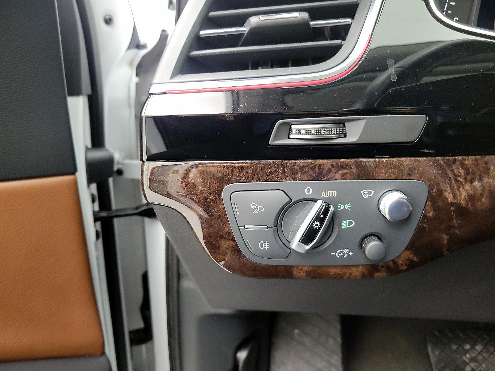 Thumbnail: 2018 Audi Q7 - 13