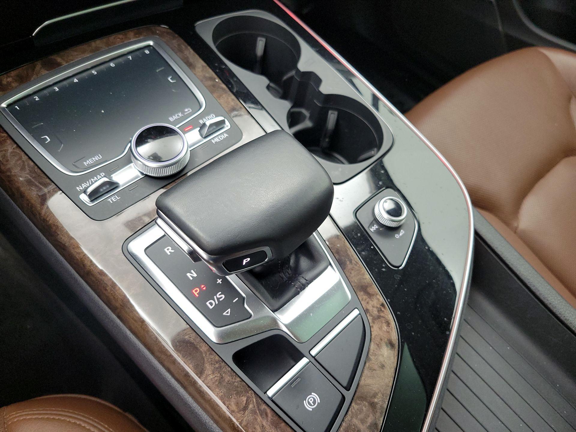 Thumbnail: 2018 Audi Q7 - 18