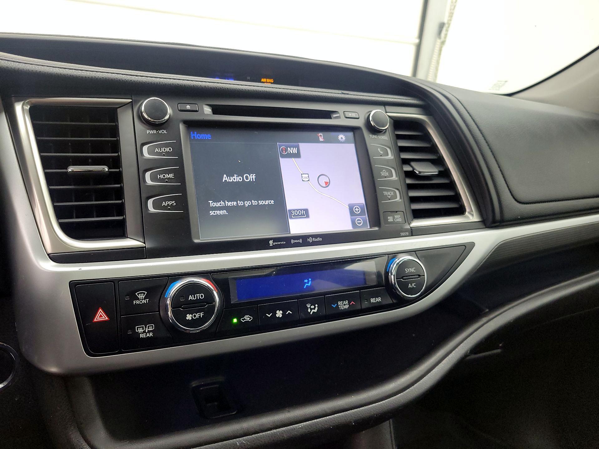 Thumbnail: 2017 Toyota Highlander - 16