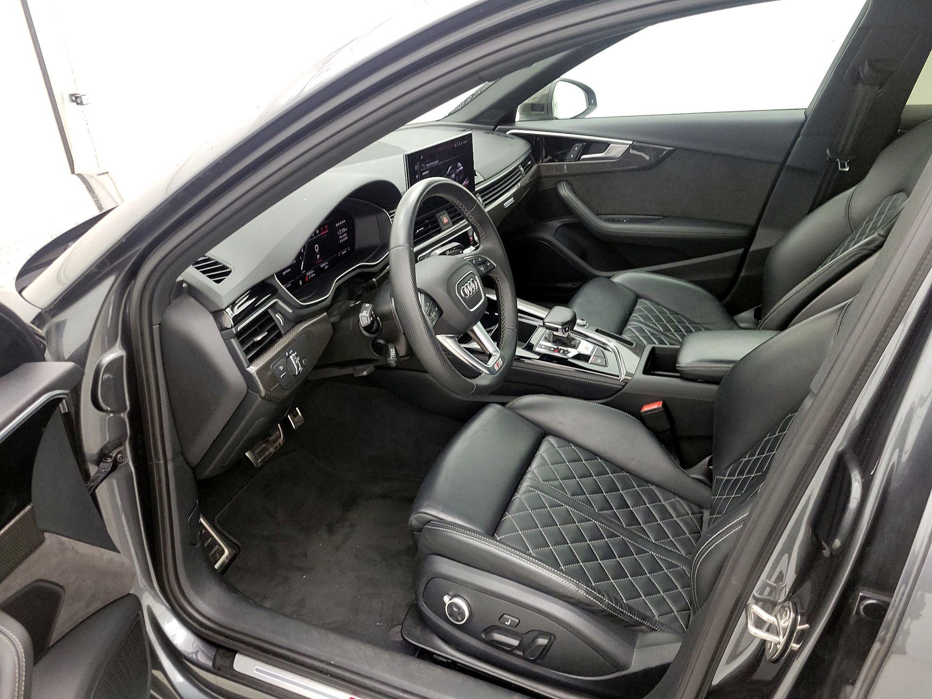 Thumbnail: 2021 Audi S4 - 11