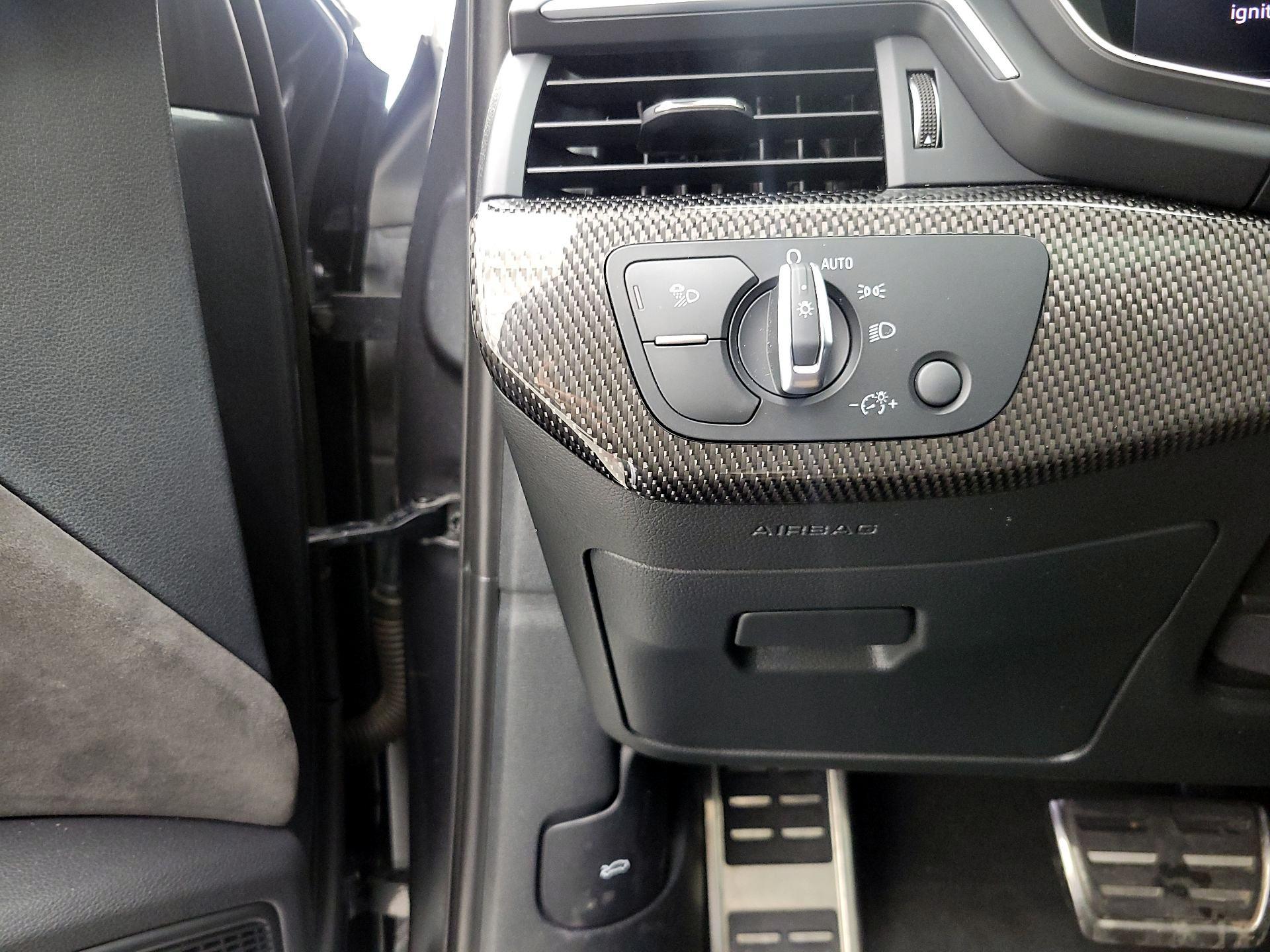 Thumbnail: 2021 Audi S4 - 13