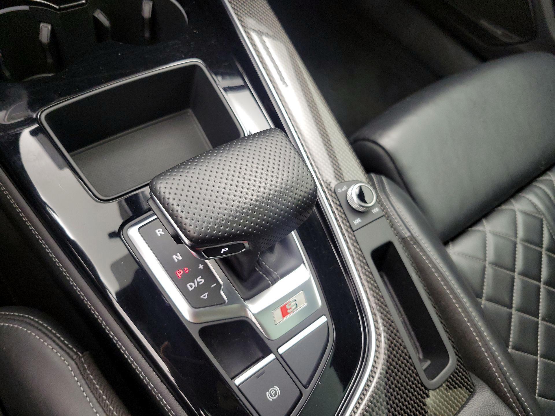 Thumbnail: 2021 Audi S4 - 17