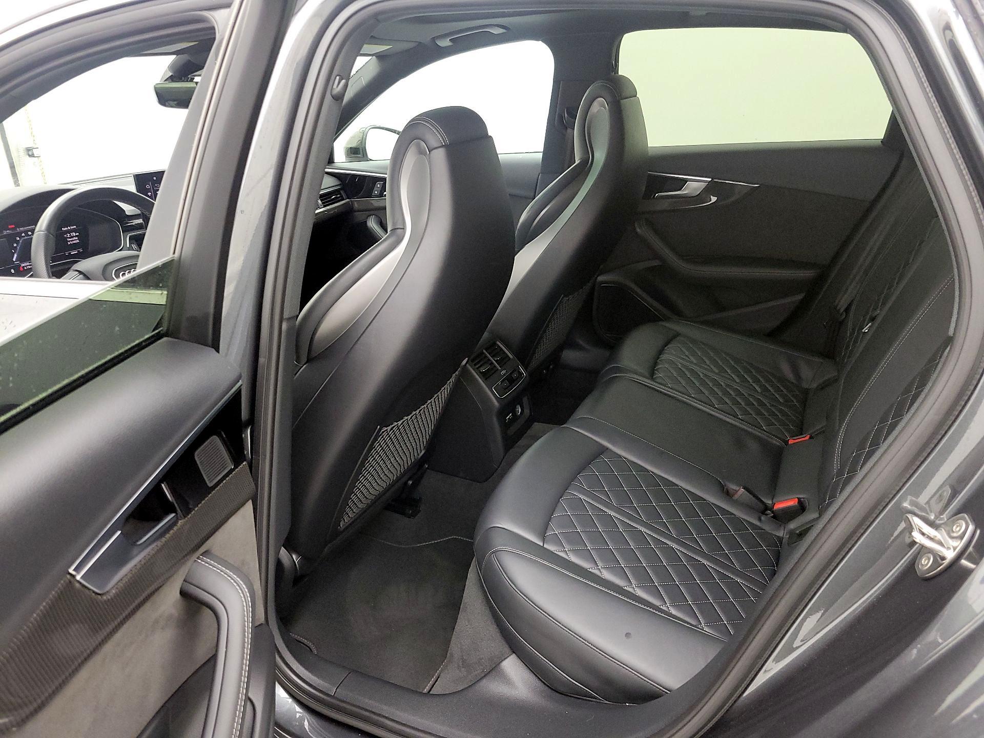 Thumbnail: 2021 Audi S4 - 20