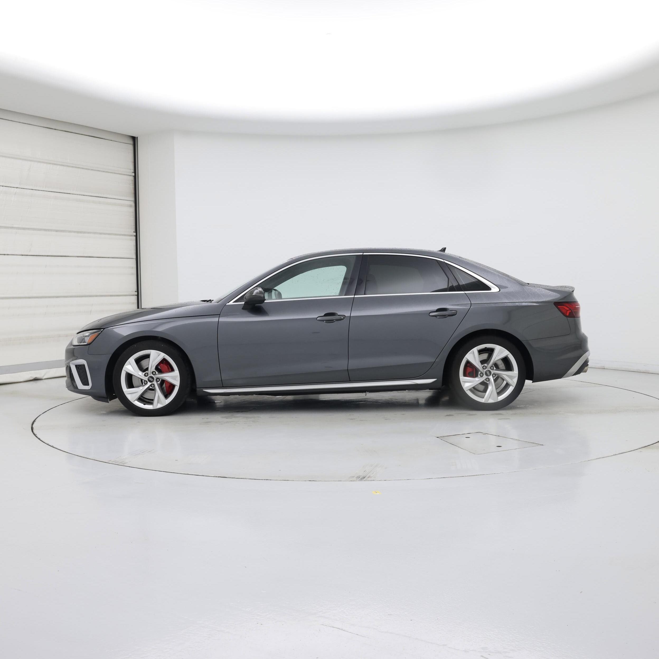 Thumbnail: 2021 Audi S4 - 3