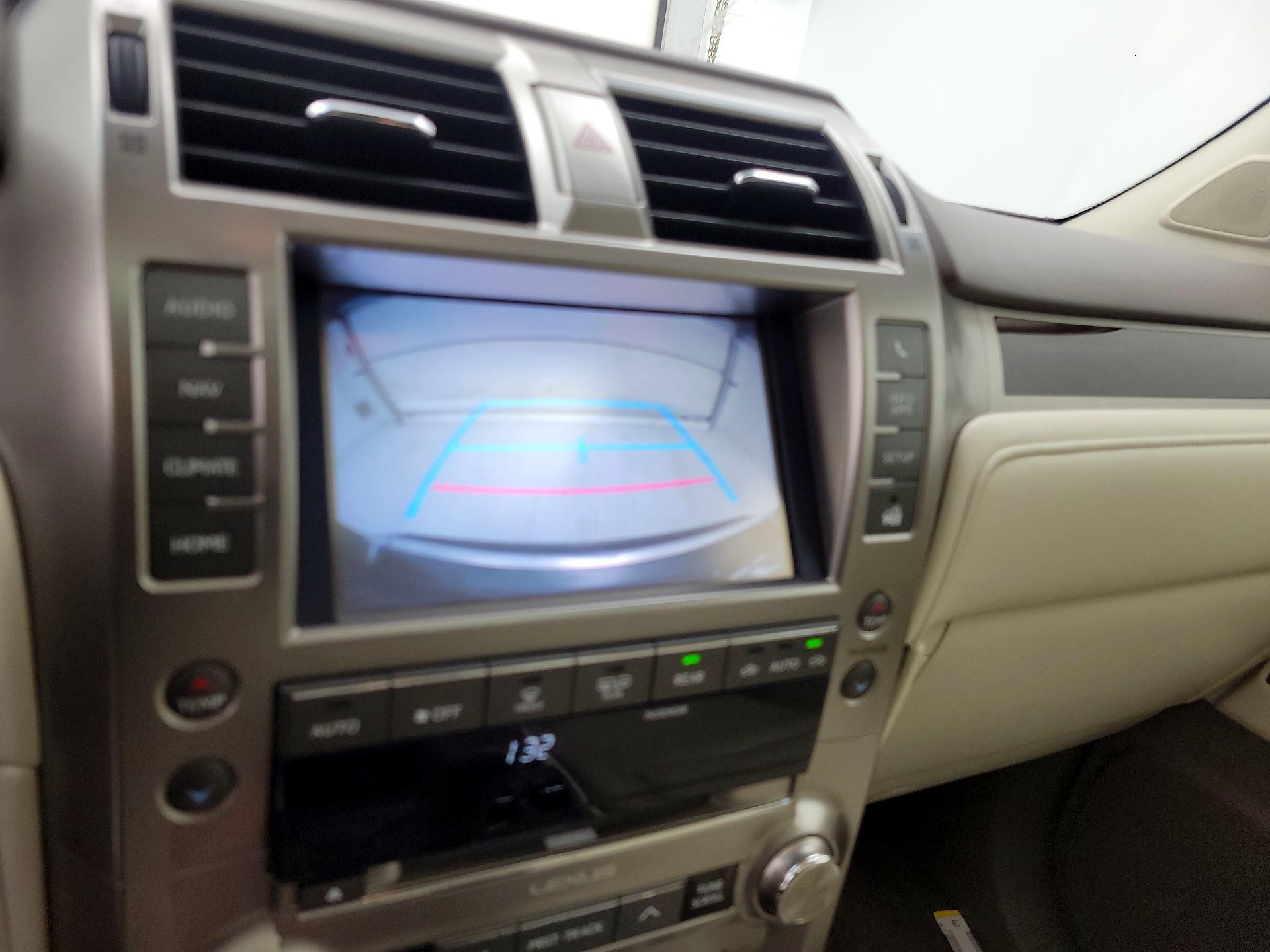 Thumbnail: 2019 Lexus GX - 13