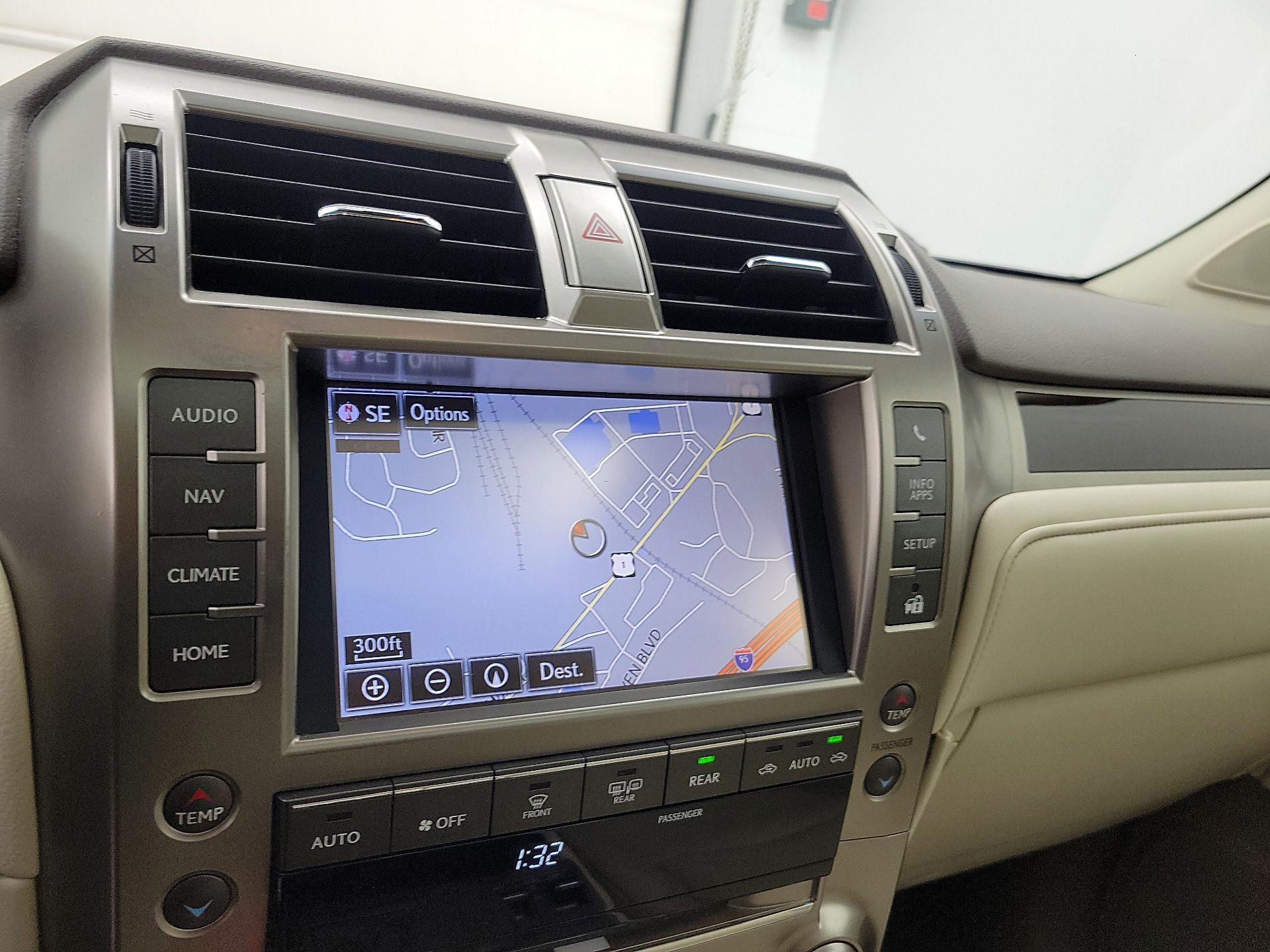 Thumbnail: 2019 Lexus GX - 14