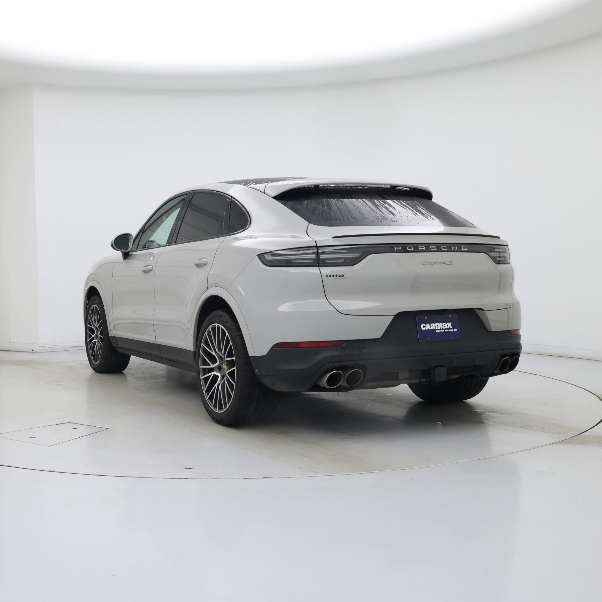 Thumbnail: 2020 Porsche Cayenne - 2