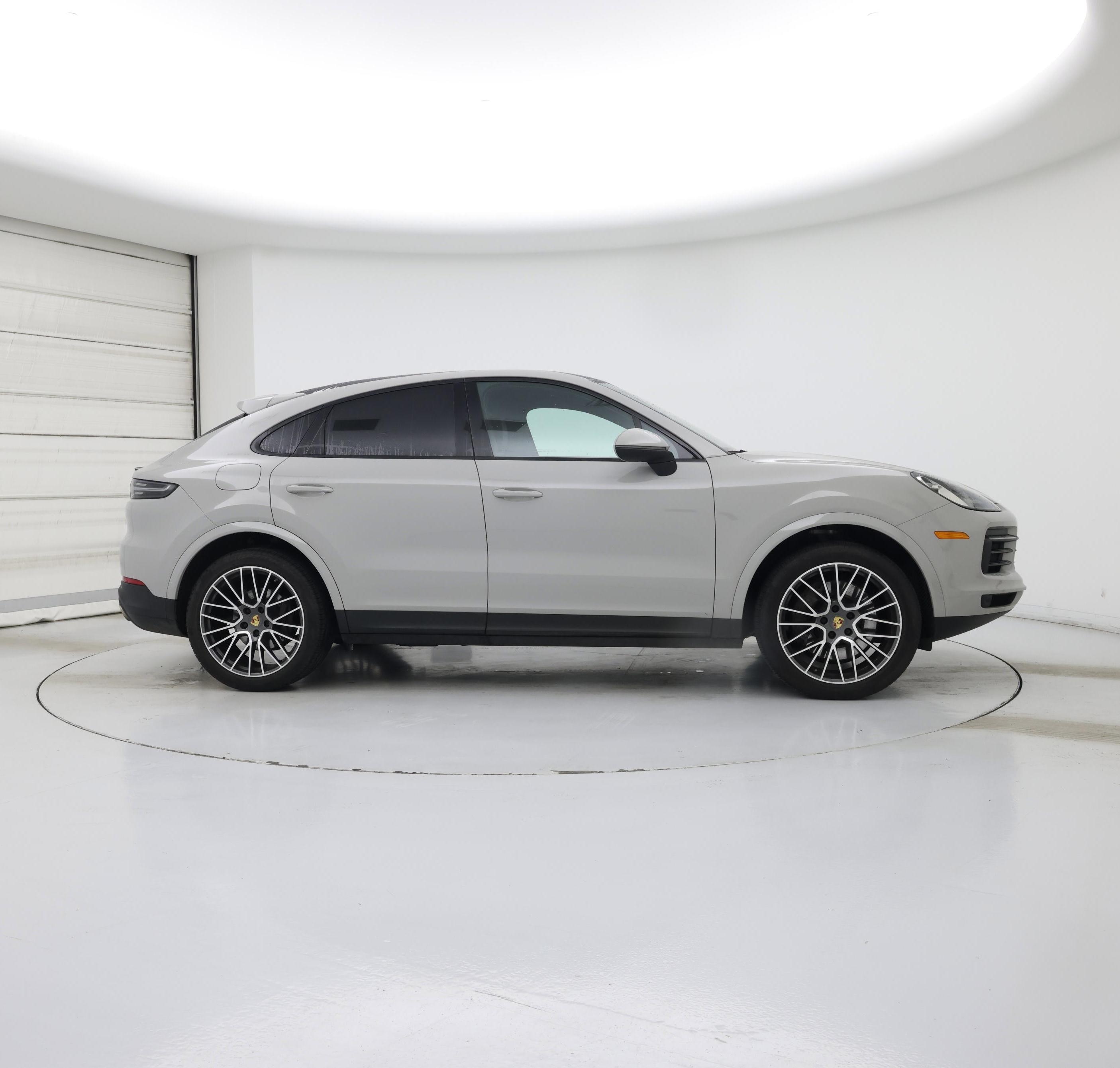 Thumbnail: 2020 Porsche Cayenne - 7