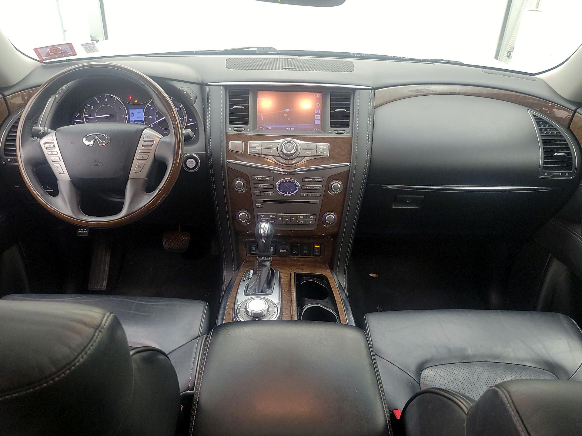 Thumbnail: 2017 INFINITI QX80 - 9