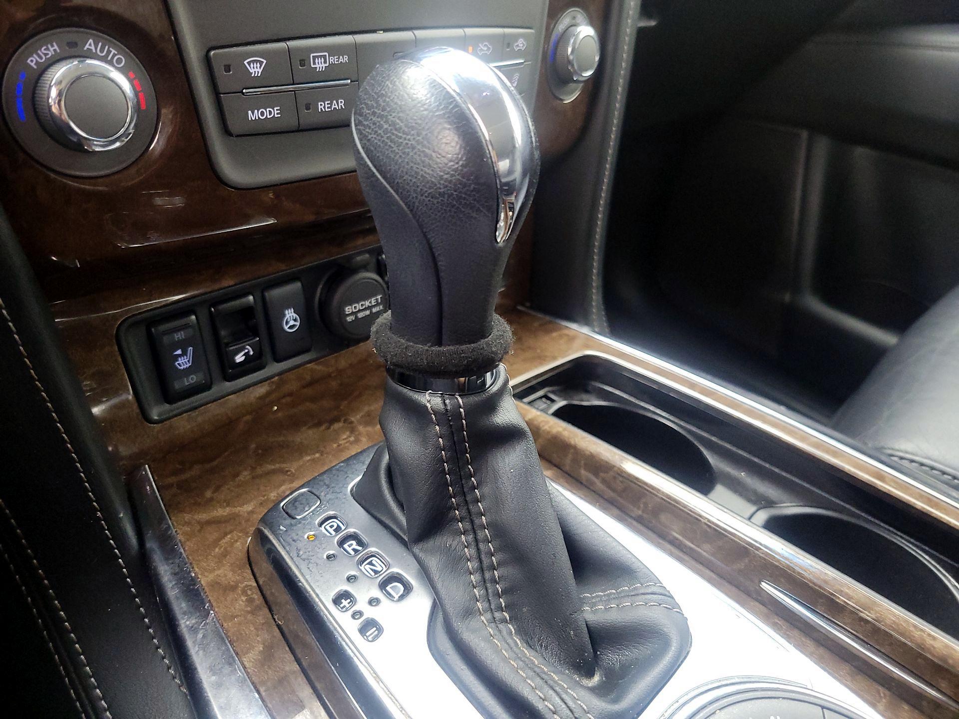 Thumbnail: 2017 INFINITI QX80 - 18