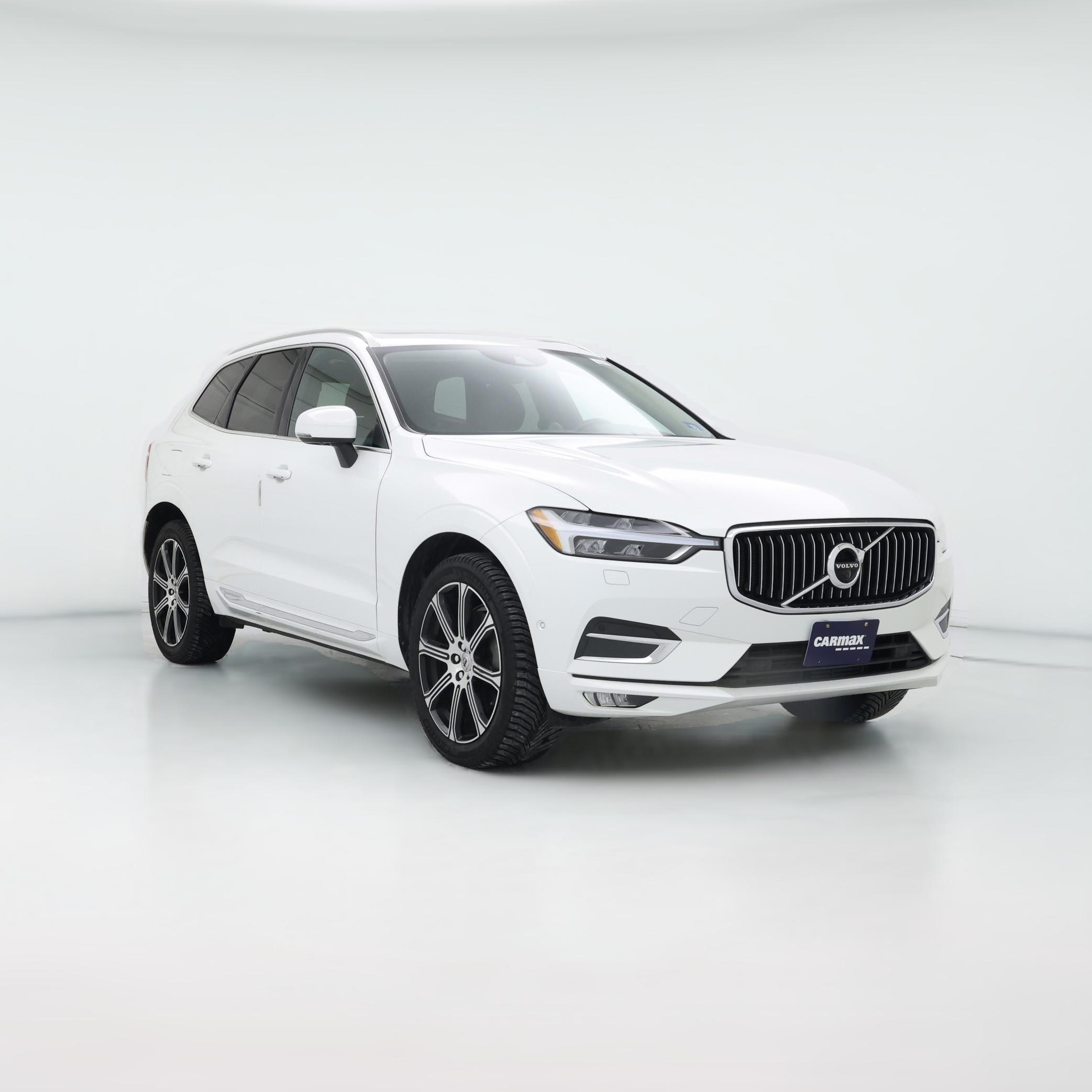 Thumbnail: 2018 Volvo XC60 - 1
