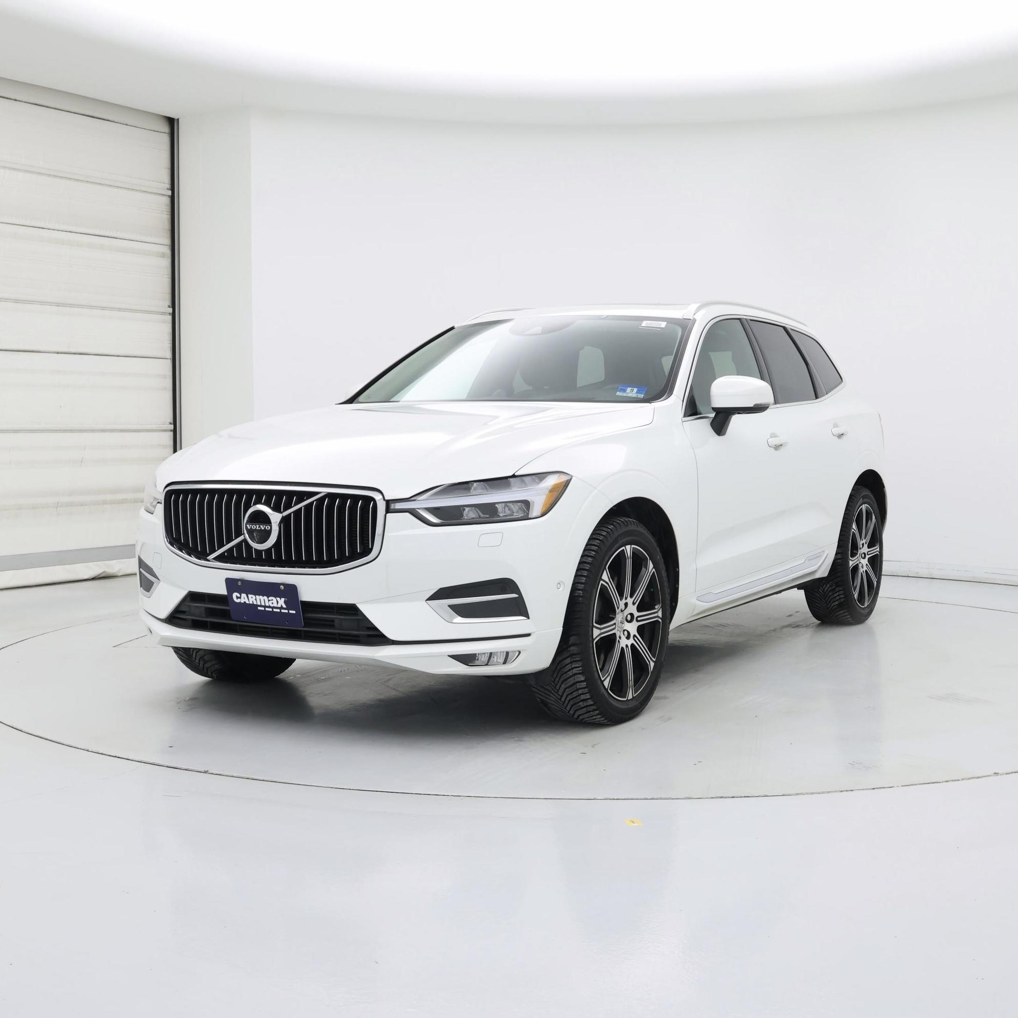 Thumbnail: 2018 Volvo XC60 - 4