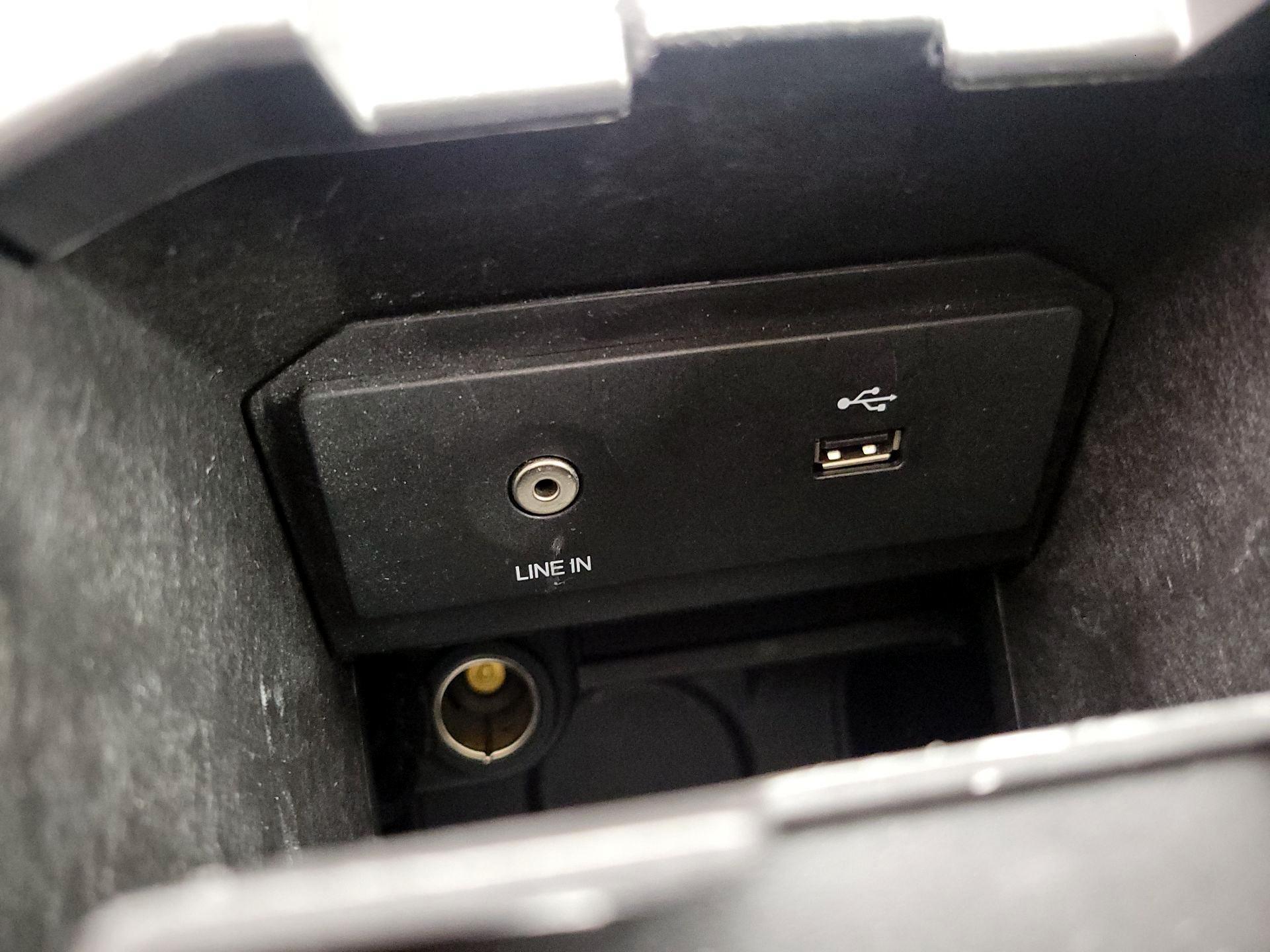 Thumbnail: 2014 Ford Escape - 18