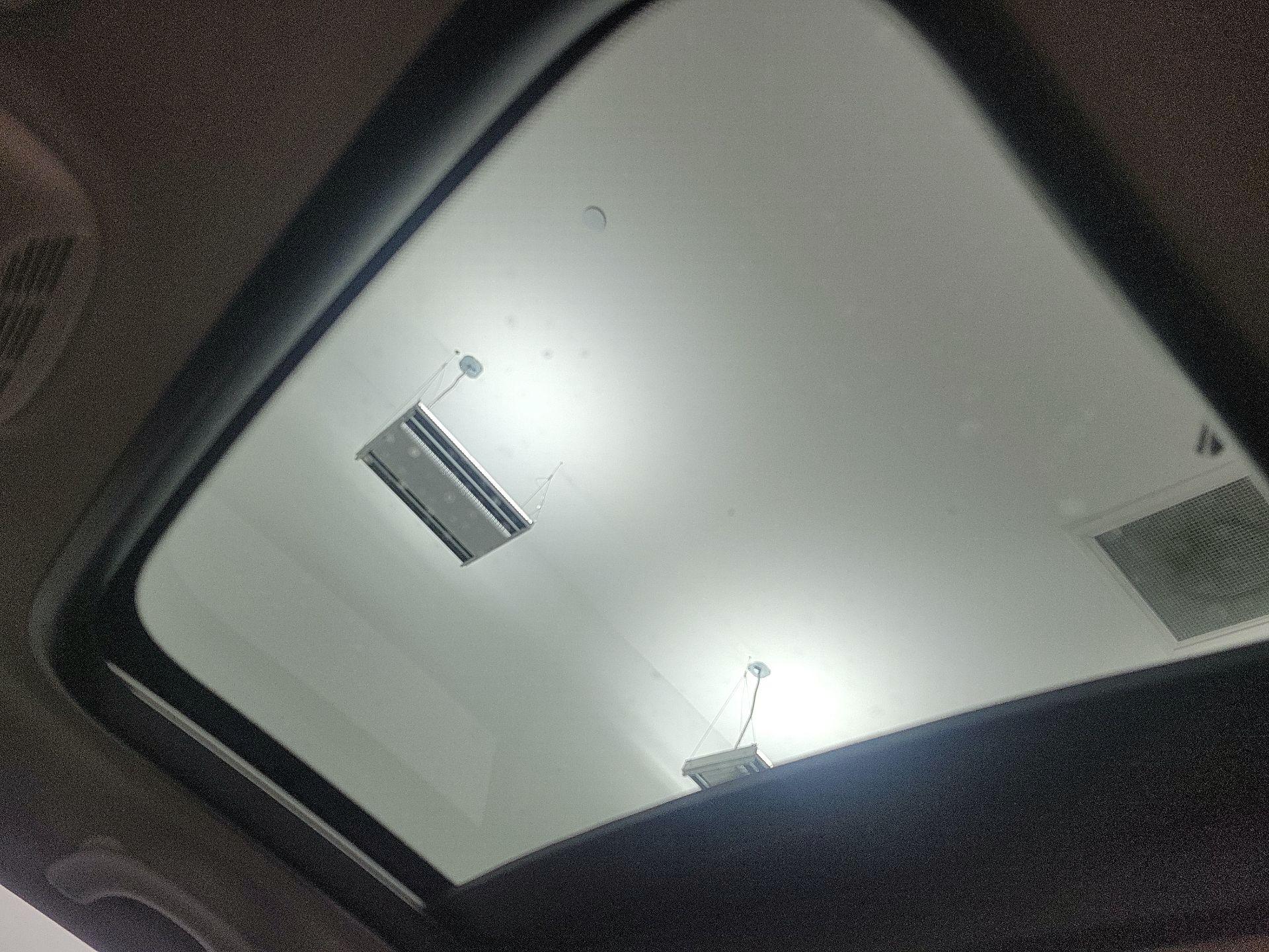 Thumbnail: 2022 MINI Cooper Hardtop - 18