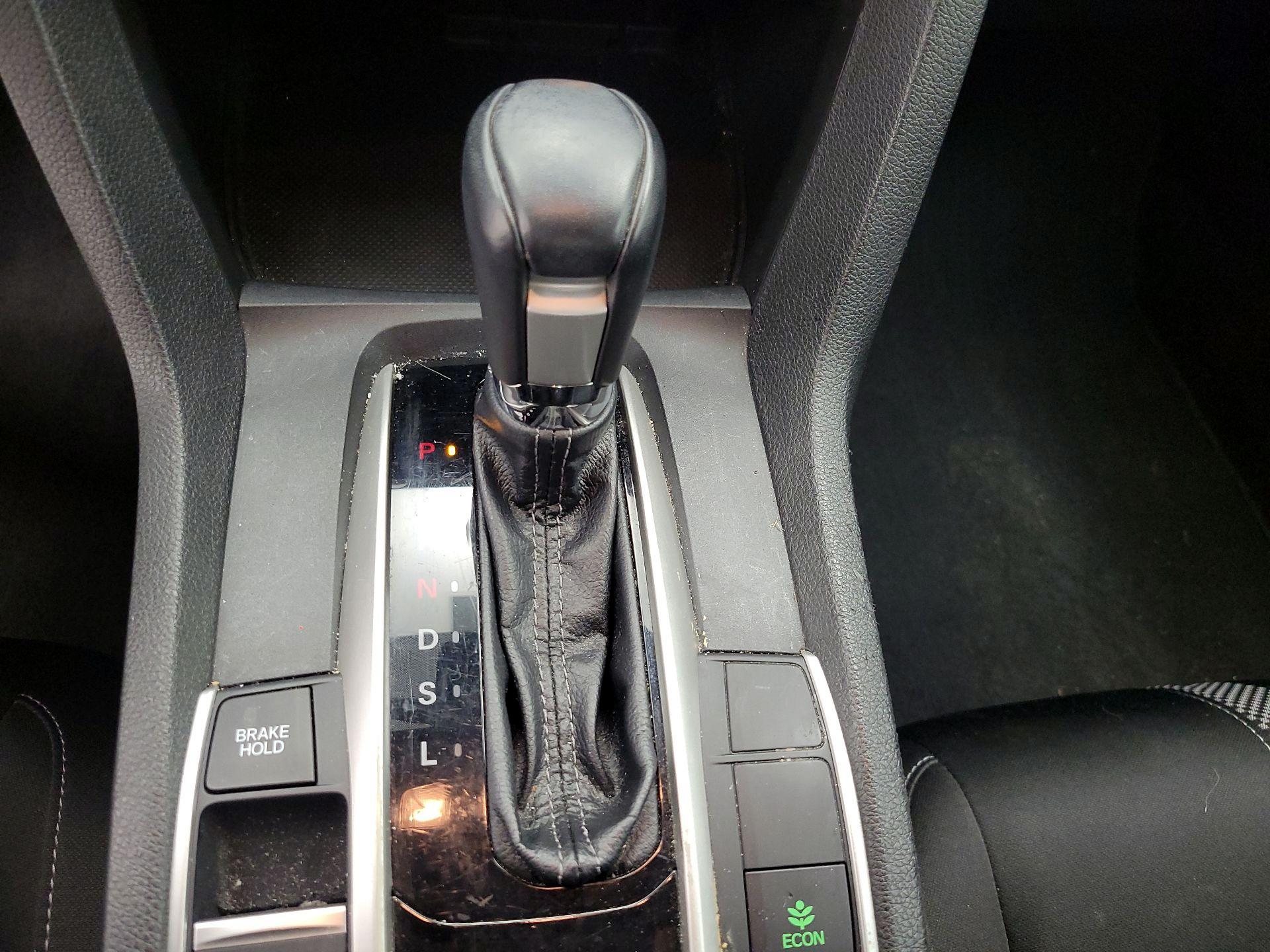 Thumbnail: 2021 Honda Civic - 17