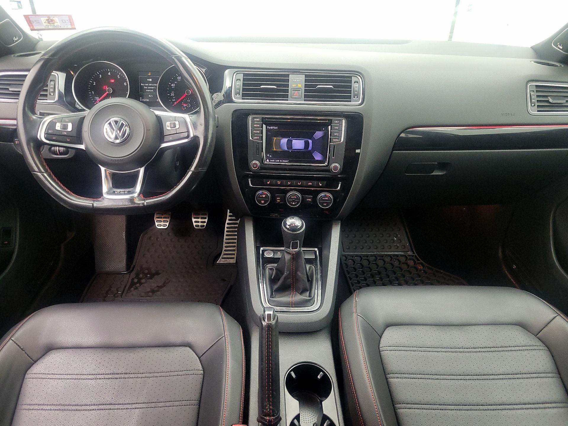 Thumbnail: 2017 Volkswagen Jetta - 9