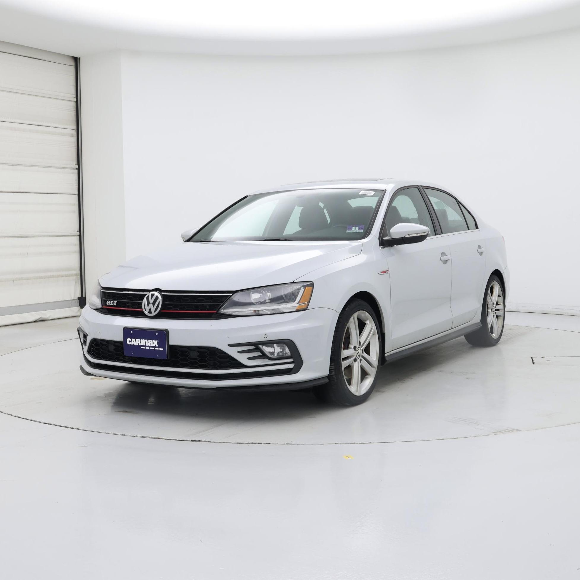 Thumbnail: 2017 Volkswagen Jetta - 4