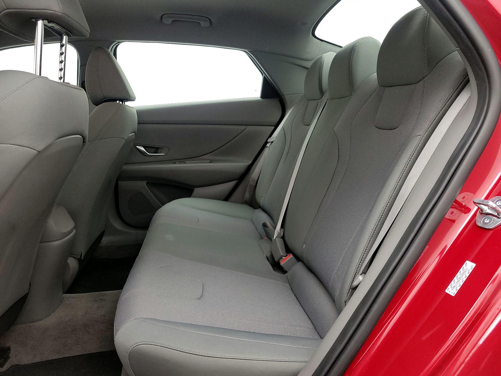 Thumbnail: 2023 Hyundai Elantra - 19