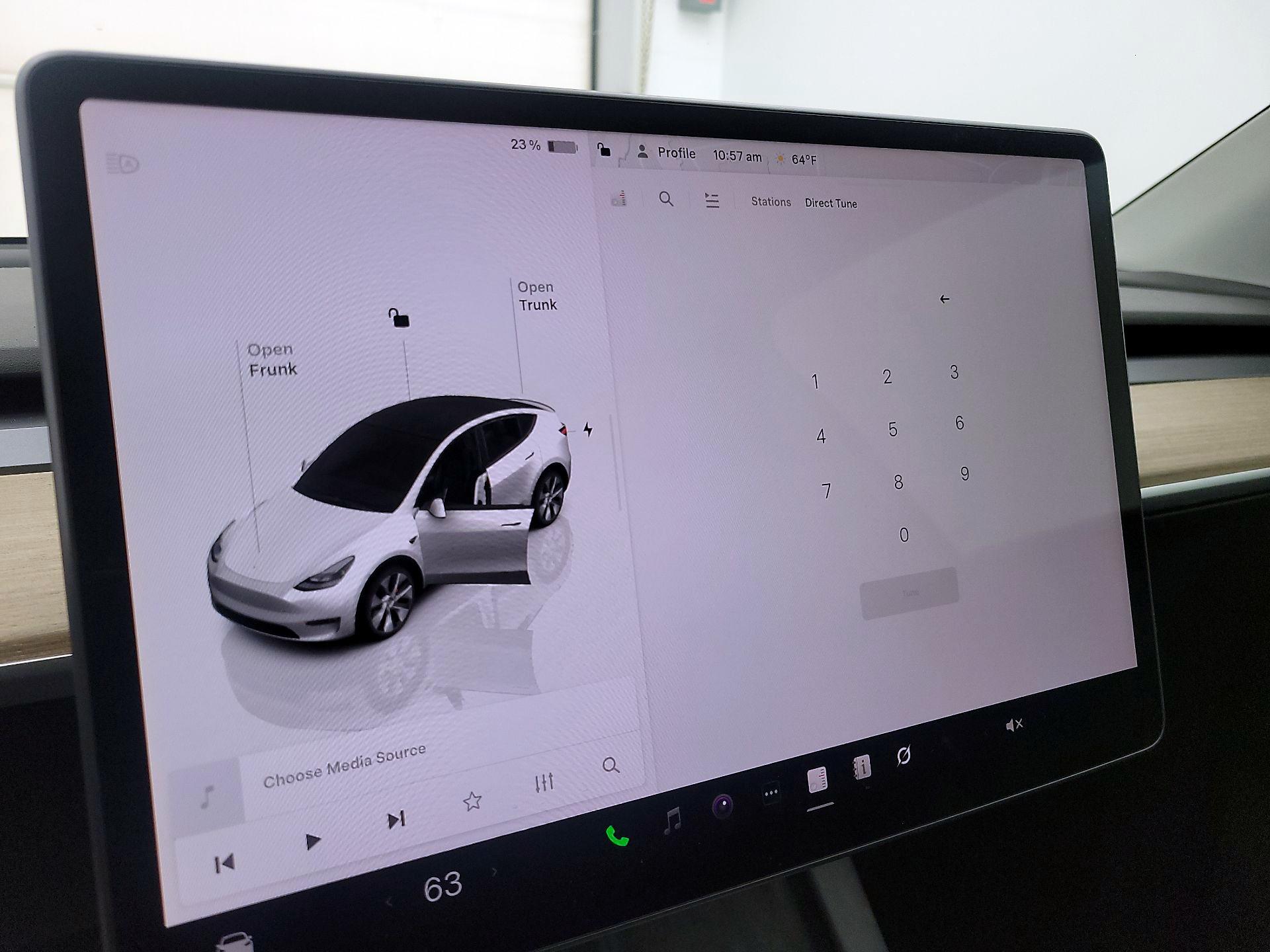 Thumbnail: 2022 Tesla Model Y - 14