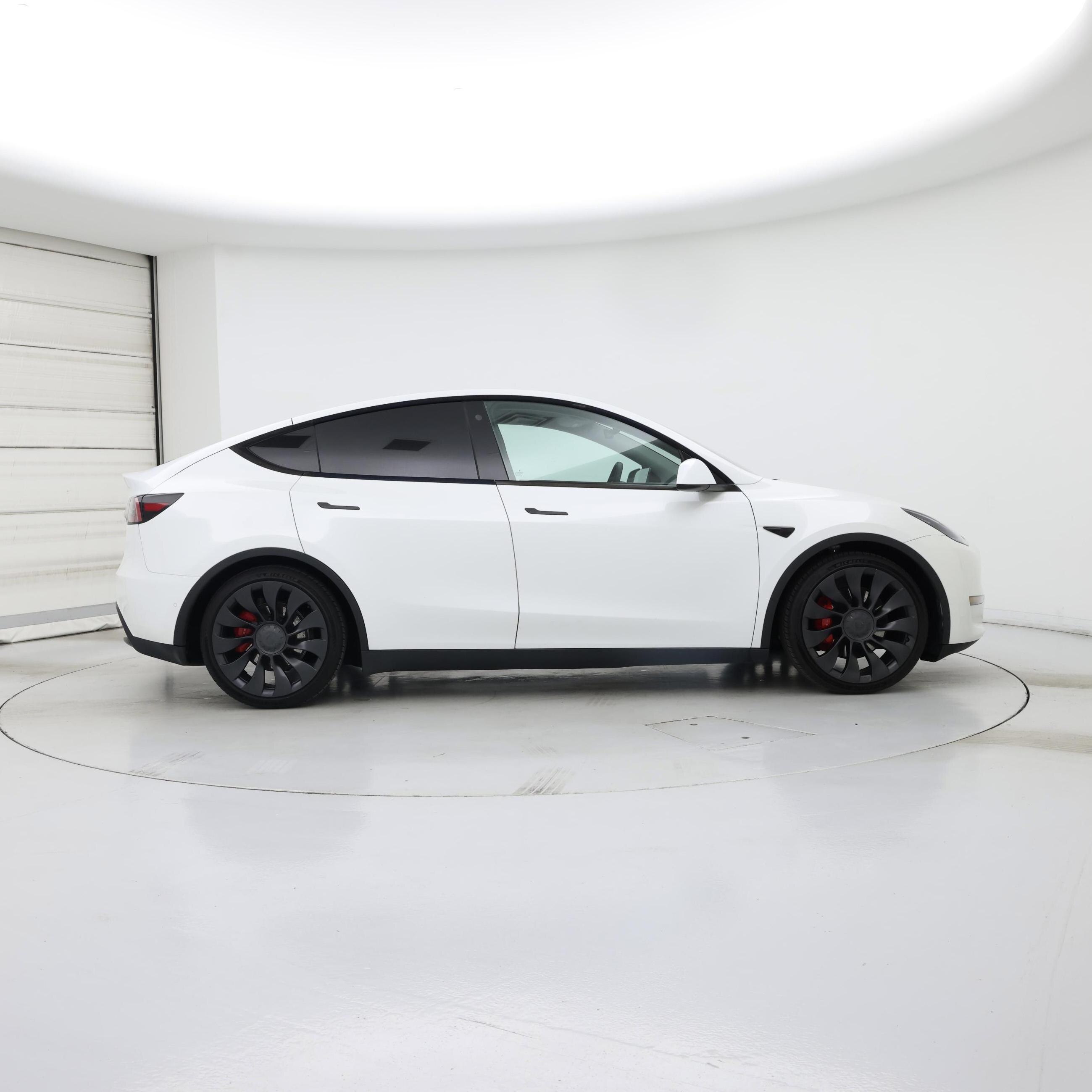 Thumbnail: 2022 Tesla Model Y - 7